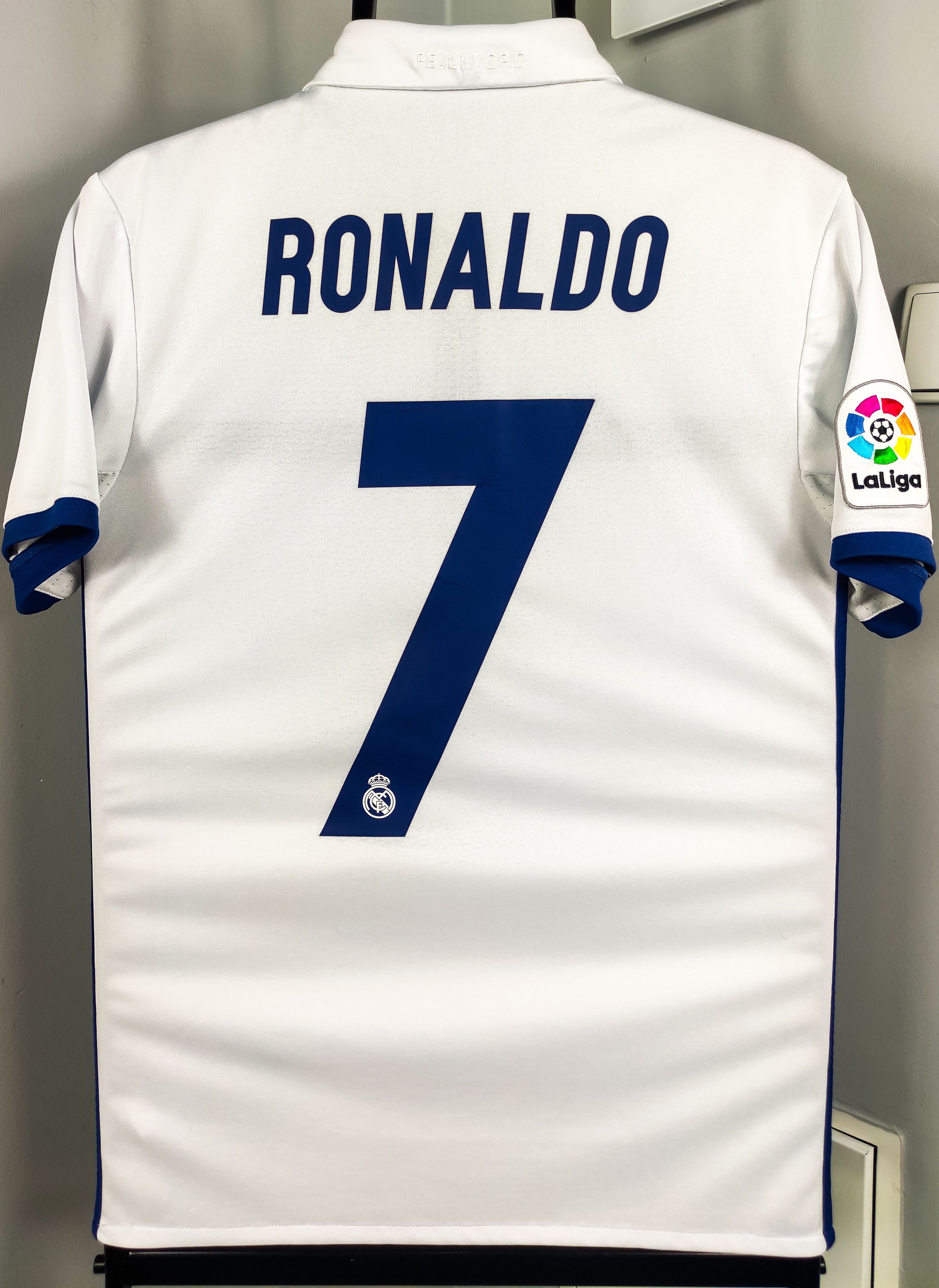 Real madrid nike 2017 top