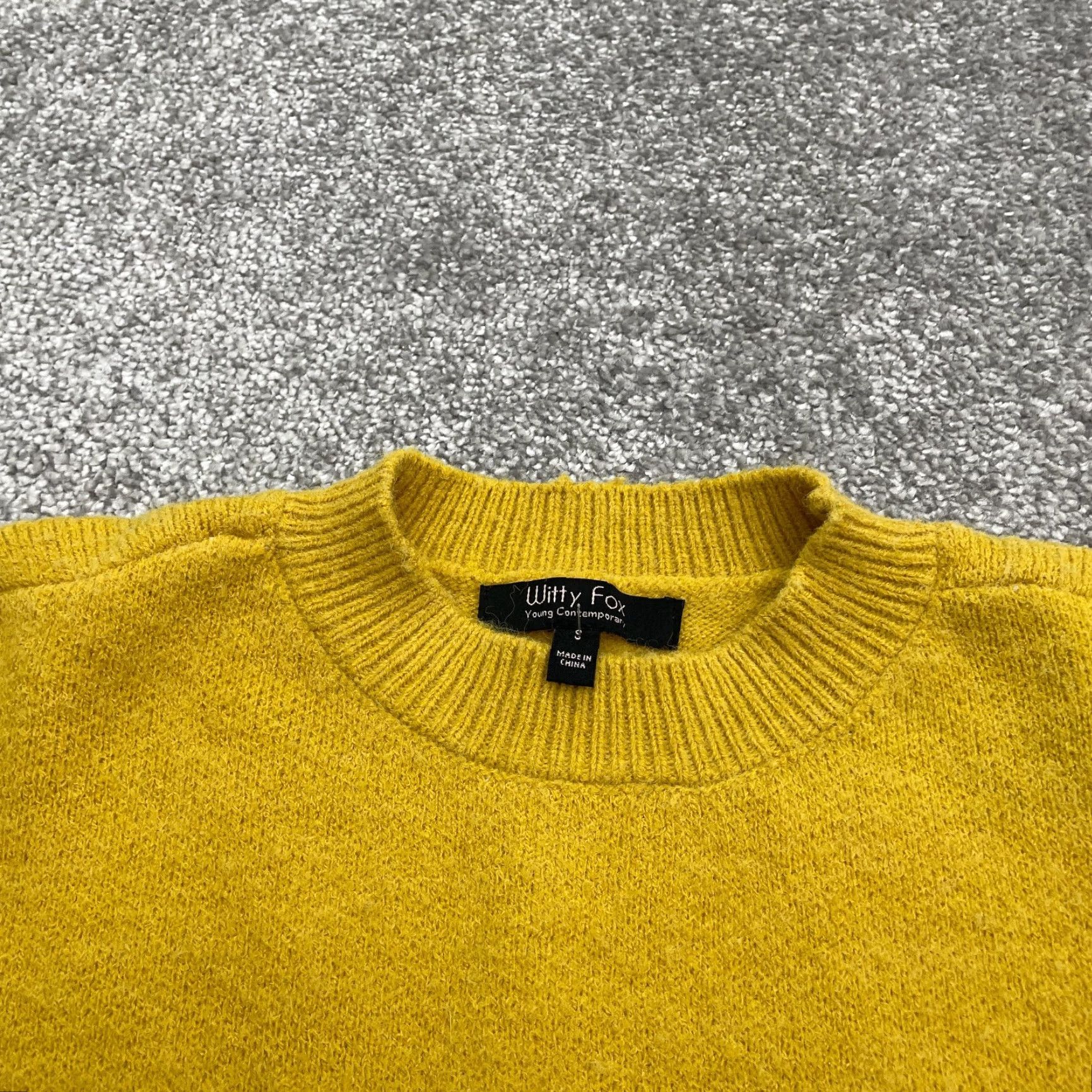 Vintage Witty Fox Pullover Sweater Womens Small Mustard Yellow Flower Crew Neck Casual Size S / US 4 / IT 40 - 3 Thumbnail
