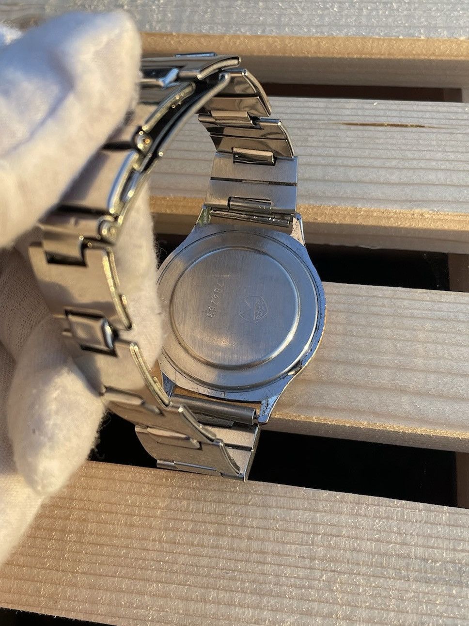 Vintage Vintage Watch Luch Mechanical Wristwatch 1980s Size ONE SIZE - 18 Thumbnail