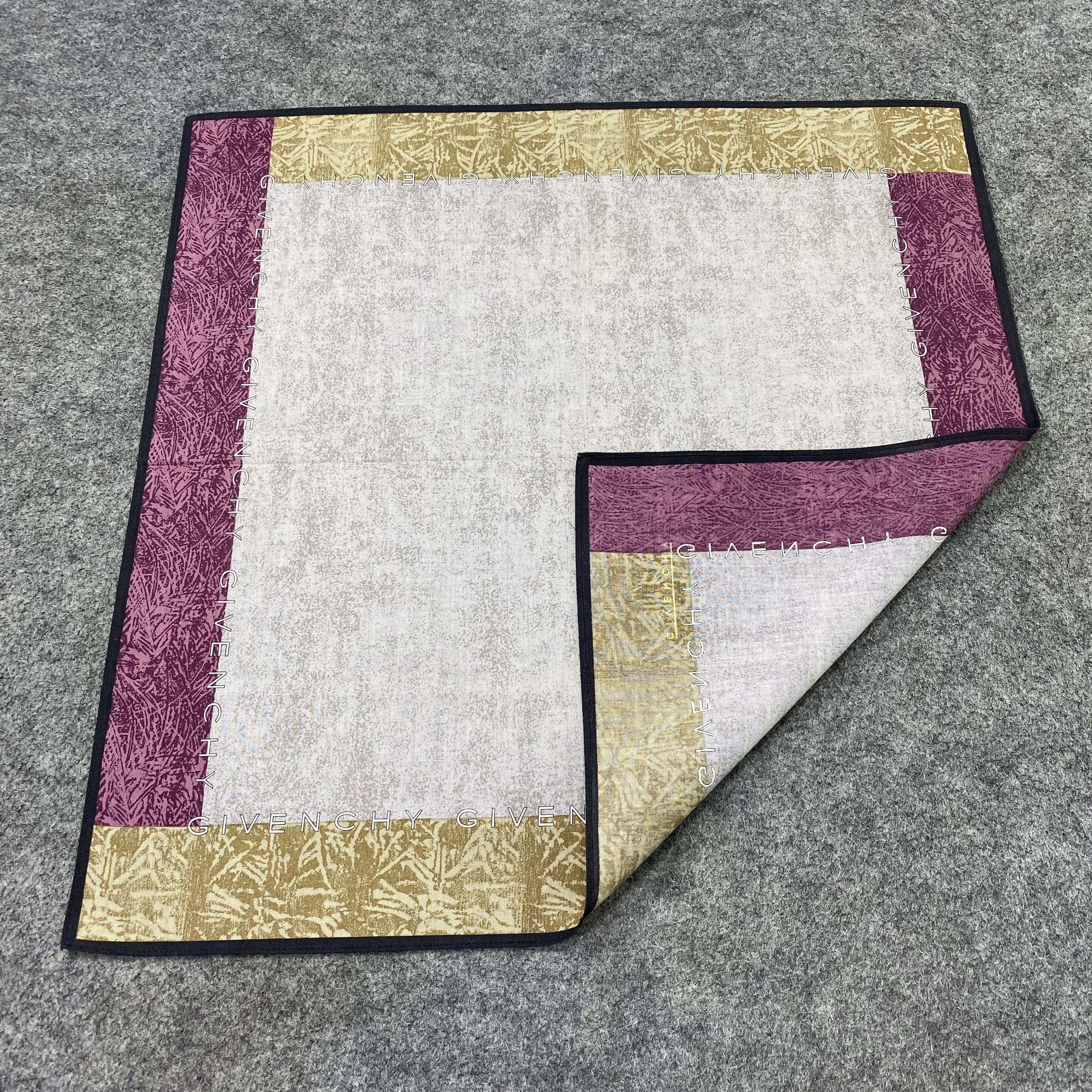 Givenchy Givenchy Handkerchief Neckerchief Bandana-B1971 Size ONE SIZE - 5 Thumbnail