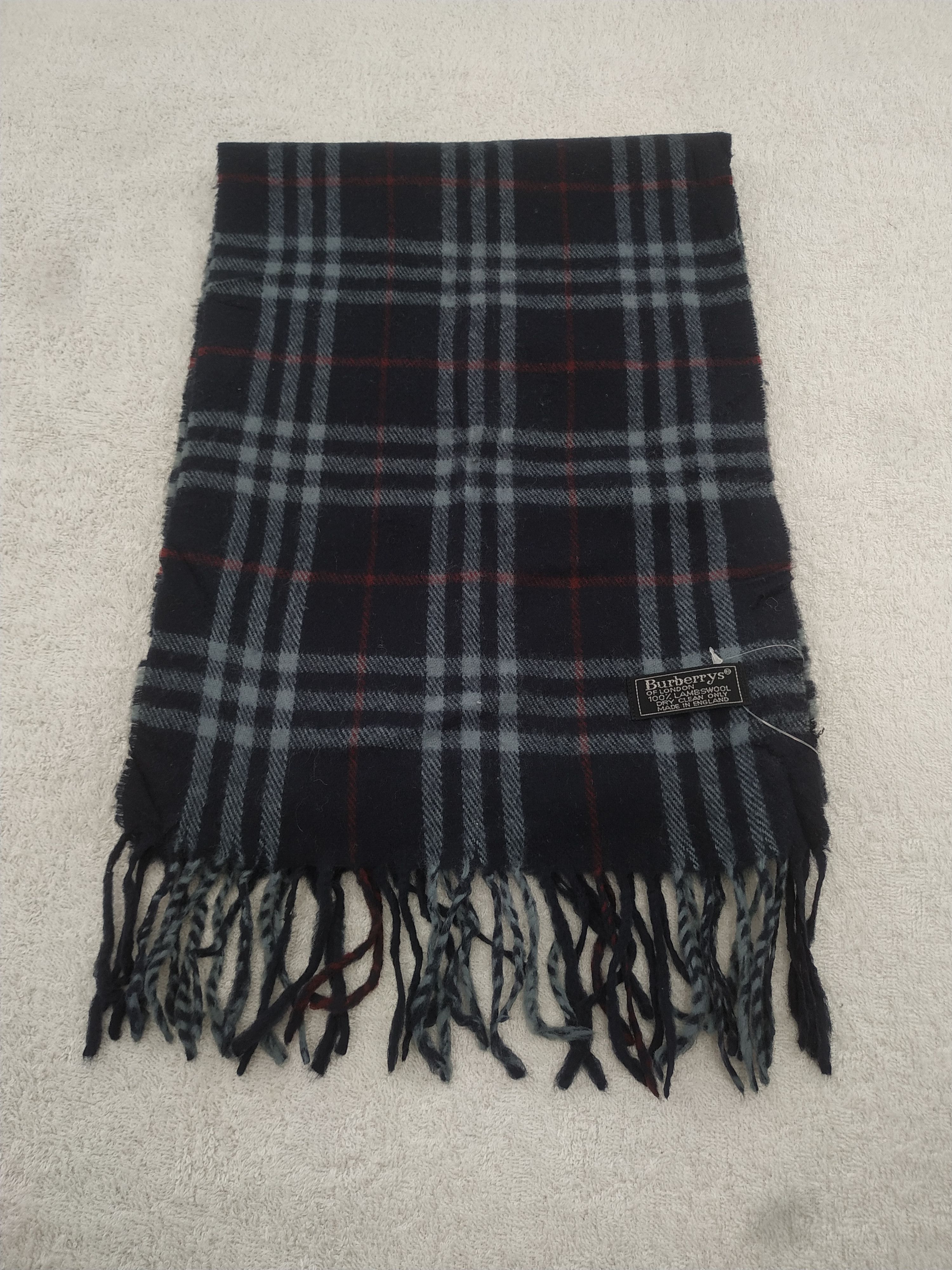 Burberry Vintage Burberry Scarf/Muffler/Neckwear MF557 Size ONE SIZE - 2 Thumbnail