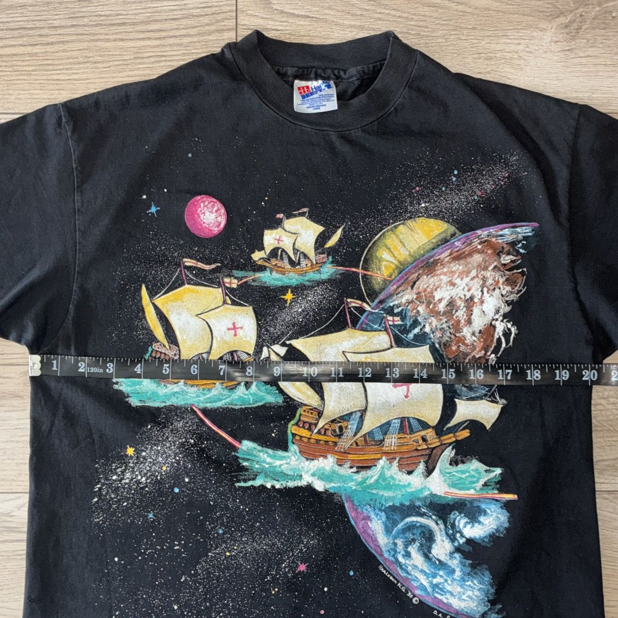 Hanes Vintage 90s Columbus Day space art tee shirt DRY ROT Size US L / EU 52-54 / 3 - 7 Thumbnail