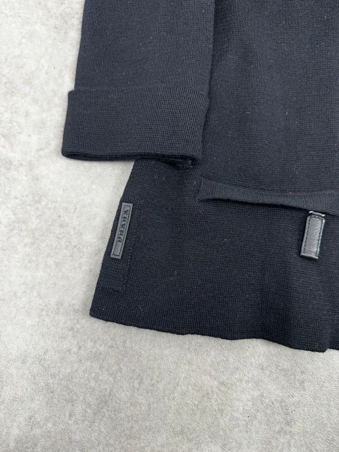 Prada AW2010 Prada Black Wool Cozy Zip-up Sweater Size US XS / EU 42 / 0 - 8 Thumbnail