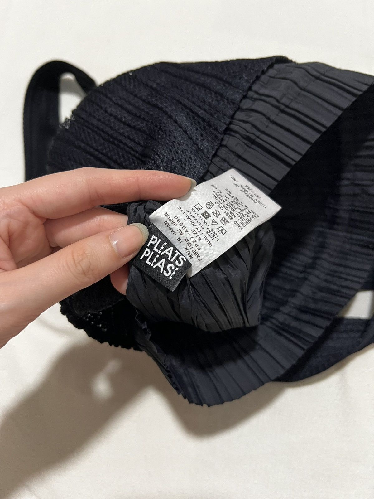 Pleats Please Issey Miyake Drawstring Shoulder Bag Size ONE SIZE - 6 Thumbnail