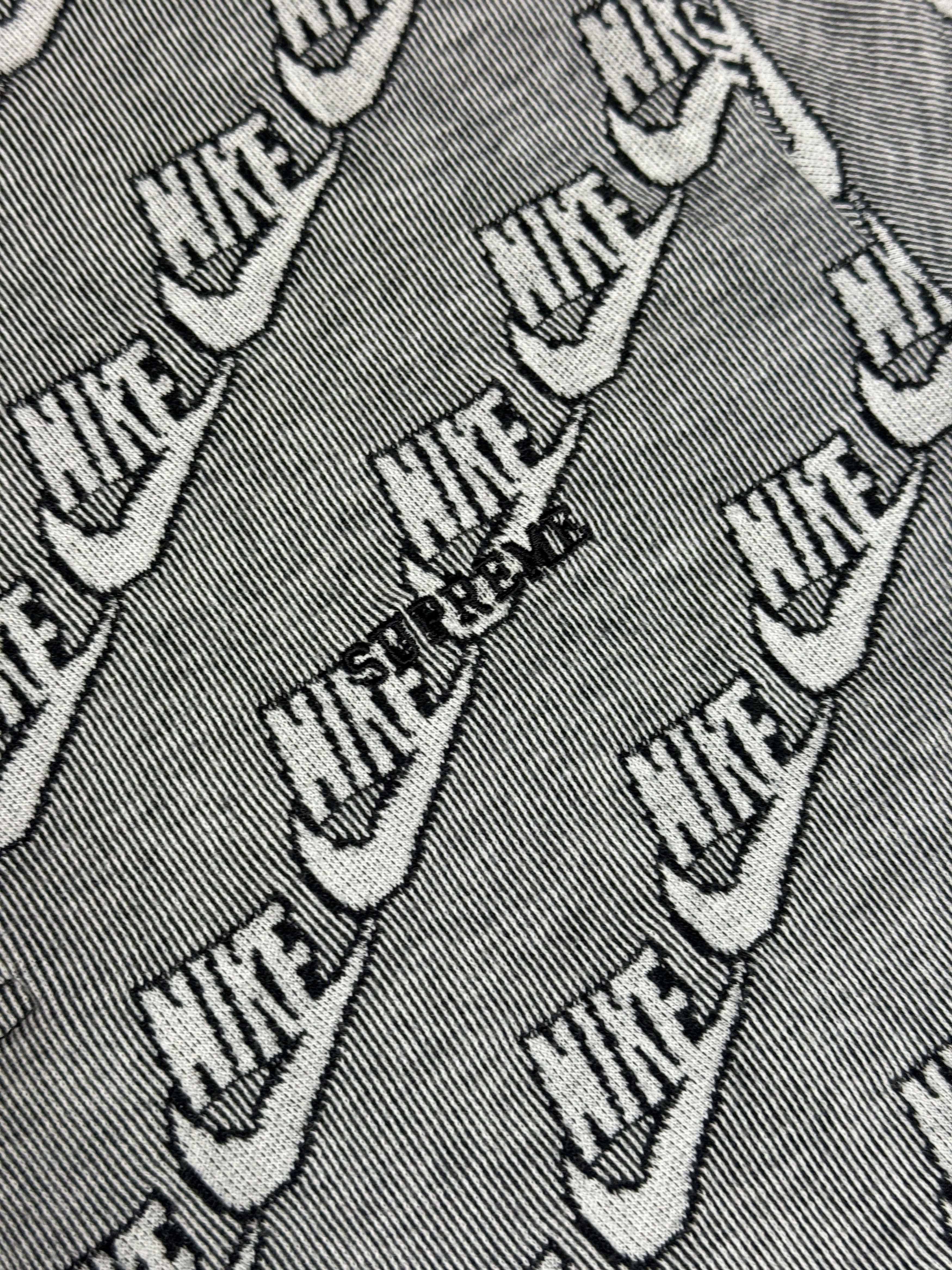 Supreme Supreme Nike SS18 all over logo polo Size US M / EU 48-50 / 2 - 3 Thumbnail