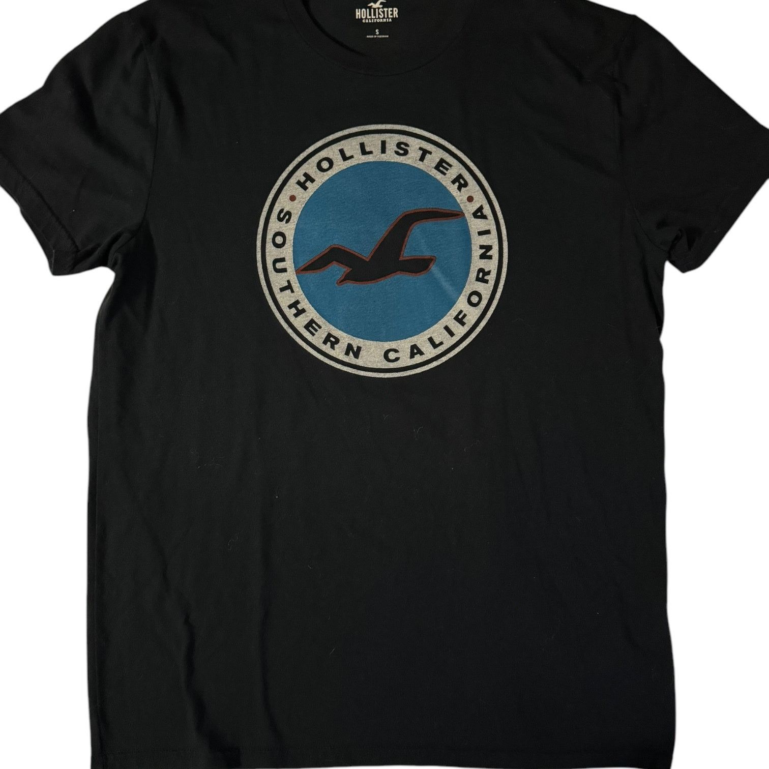 Hollister Hollister Dark Blue Chest Graphic Logo Super Soft T Shirt SM Size US S / EU 44-46 / 1 - 1 Thumbnail
