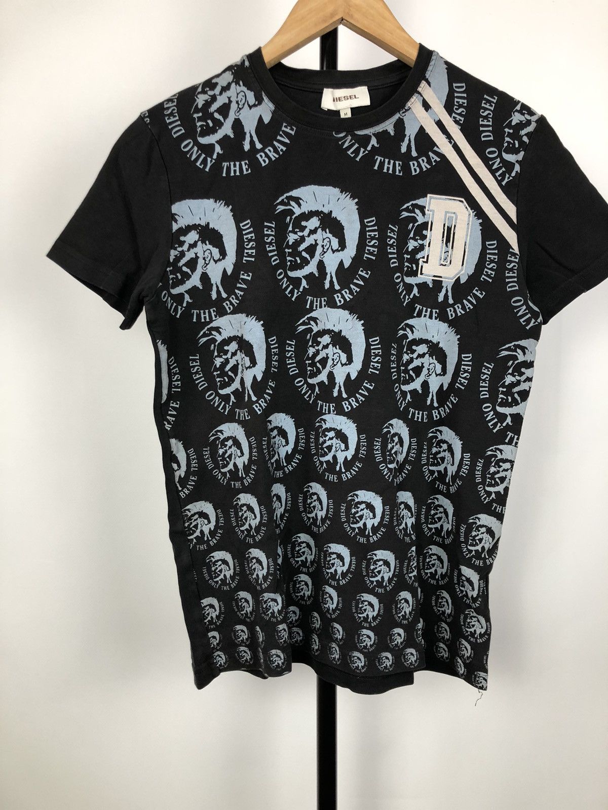 Diesel × If Six Was Nine Vintage DIESEL Y2K monogram very rare opium t shirts Size US M / EU 48-50 / 2 - 2 Thumbnail