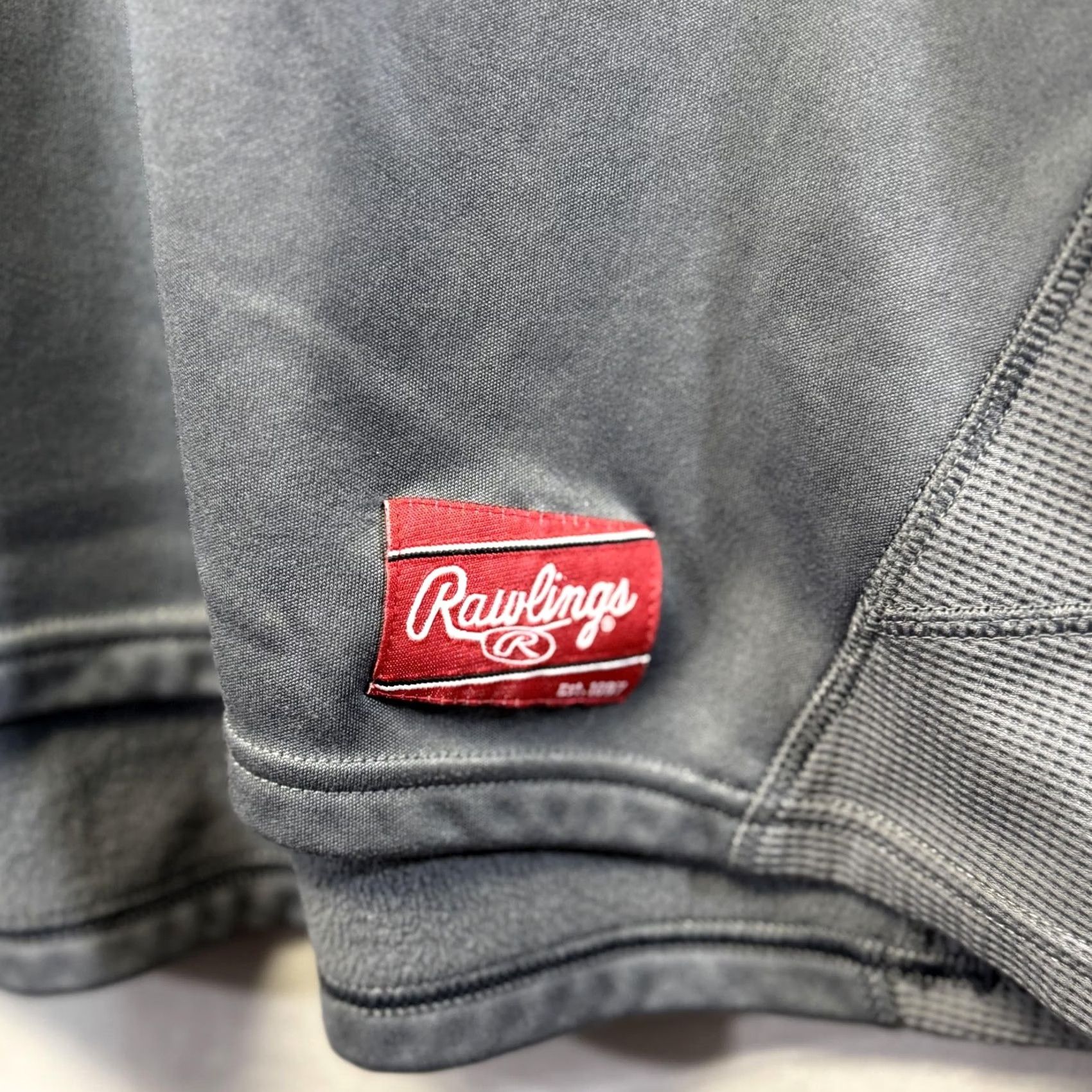 Vintage Rawlings Sweatshirt Mens L Gray Performance Pullover Raglan Crewneck Embroidered Logo Patch M Initial Size US L / EU 52-54 / 3 - 4 Thumbnail
