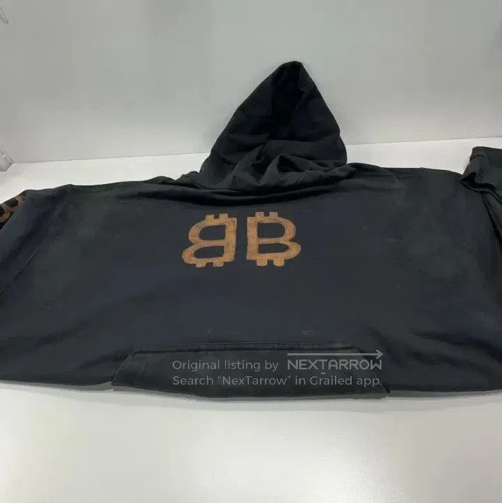 Other Balenciaga Logo Print Vintage Hoodie for Men. Size US L / EU 52-54 / 3 - 7 Thumbnail