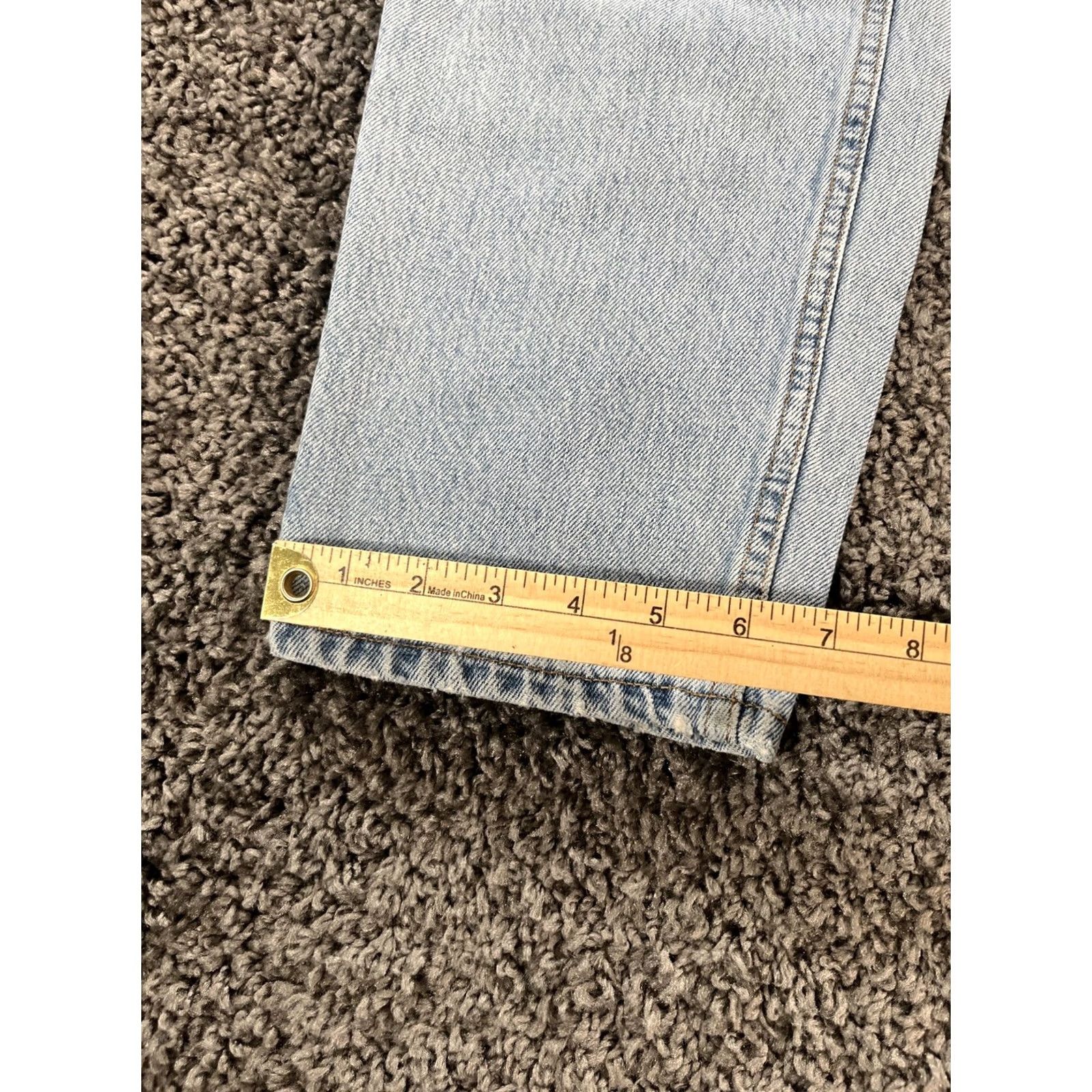 Levi's VINTAGE Levi’s 550 Jeans Mens 32x31 Relaxed Fit Gray Ivory Denim 90s Wide-Leg Y2K Skater Mens Size US 32 / EU 48 - 3 Thumbnail