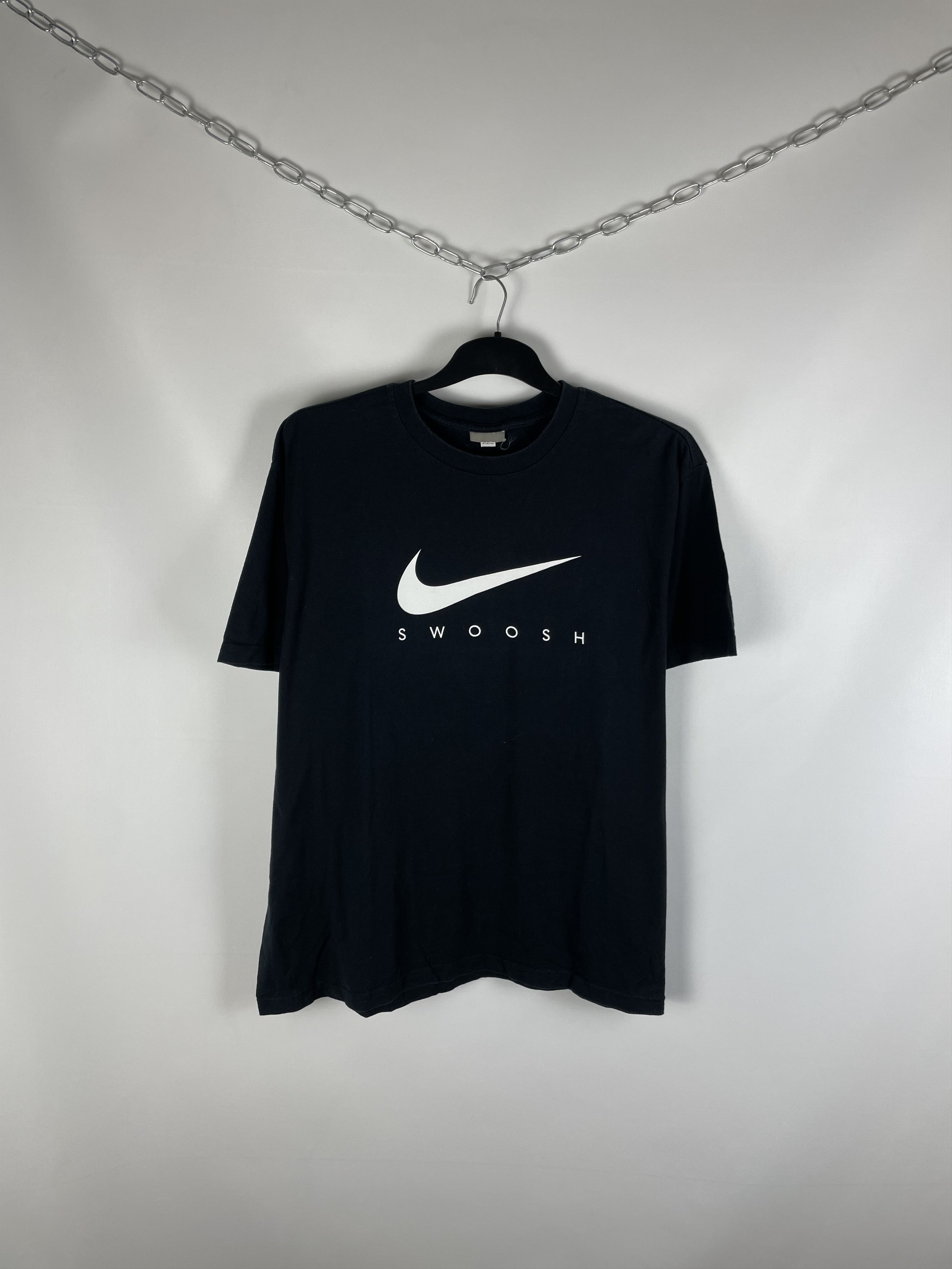 Nike Vintage Nike swoosh Tee Size US XL / EU 56 / 4 - 1 Thumbnail
