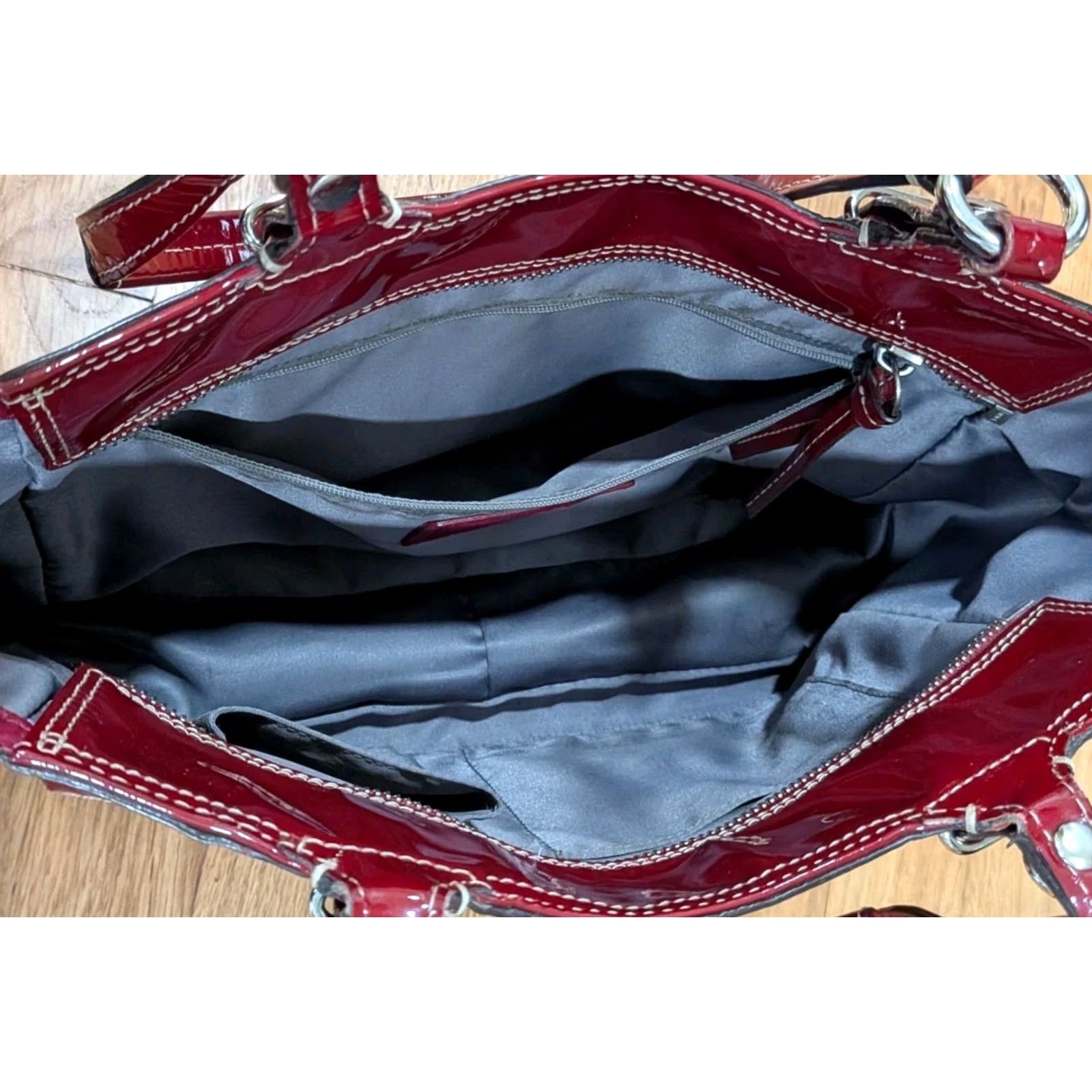Coach Coach Gallery Purse Tote Red Patent Leather Zipper Strap Embossed 15246 Size ONE SIZE - 6 Thumbnail