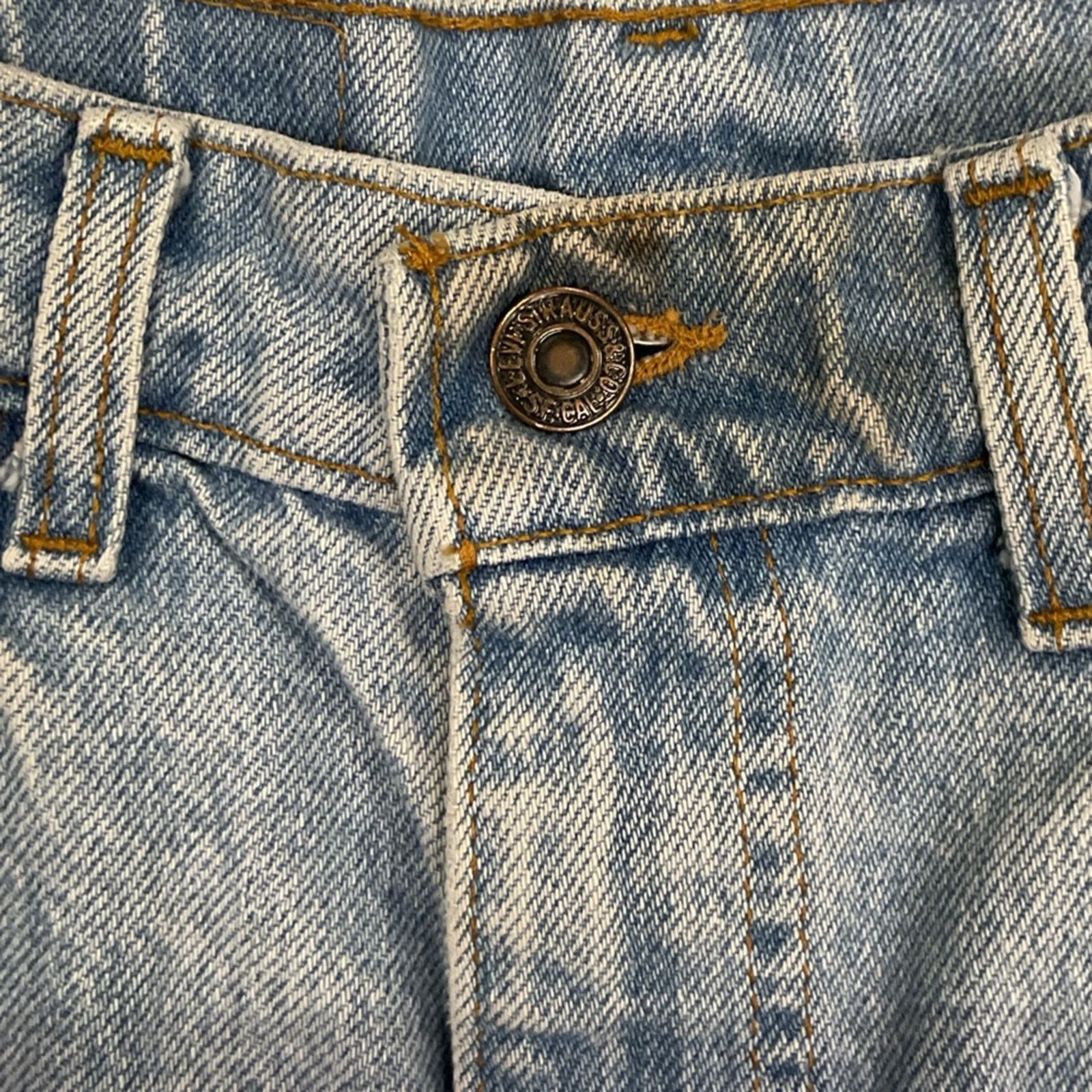 Levi's Levi’s Denim Light Blue Shorts Size 30" / US 8 / IT 44 - 4 Thumbnail