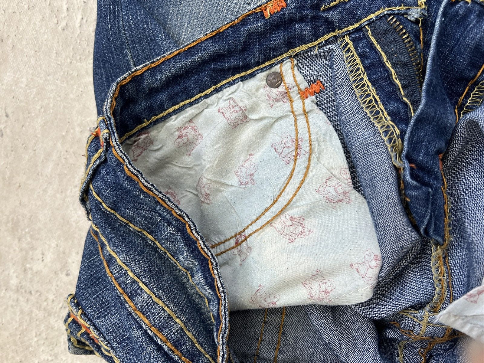 True Religion True Religion skater y2k distressed jeans Size US 31 - 6 Thumbnail