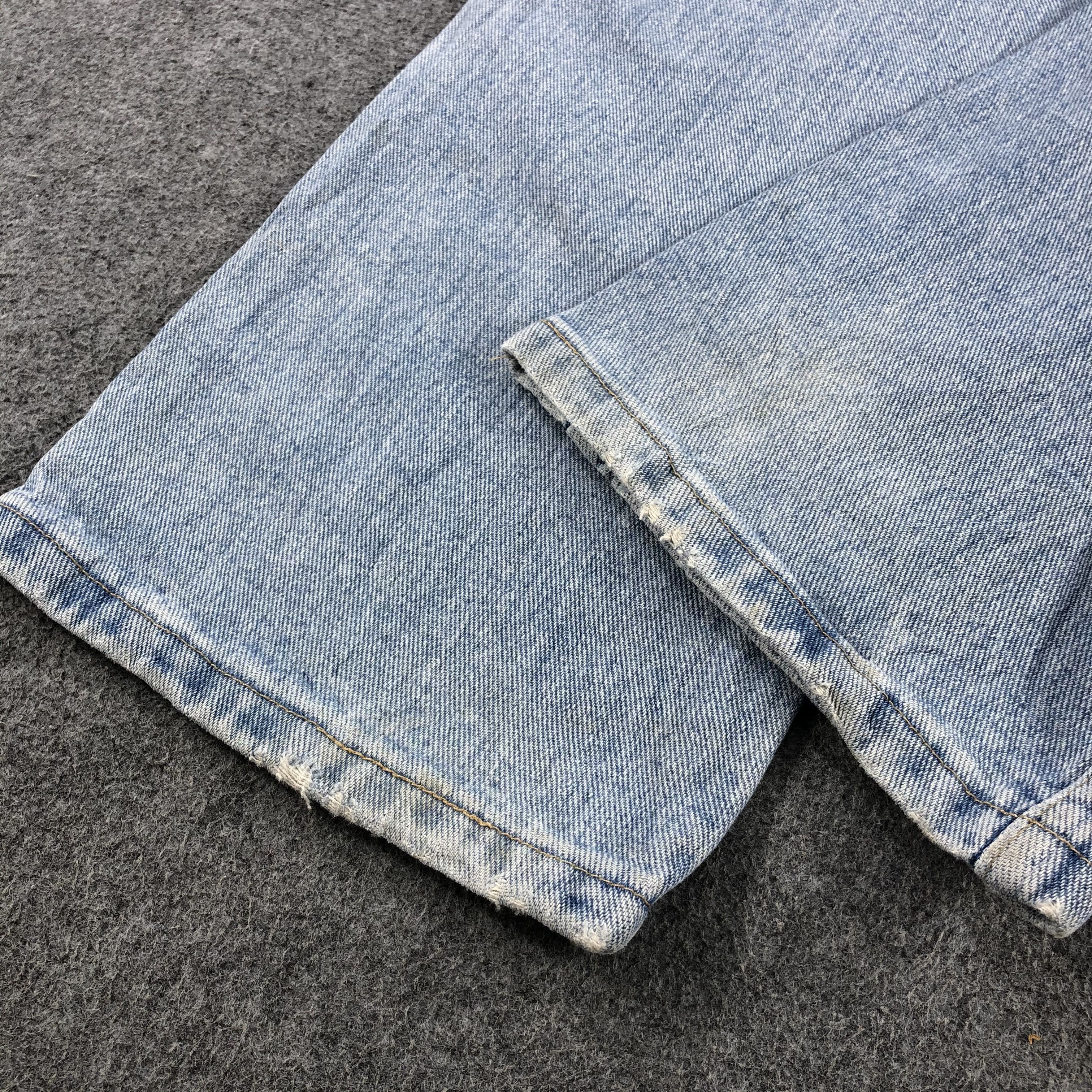 Vintage Vintage Light Wash Wrangler Jeans-J2092 Size US 36 / EU 52 - 6 Thumbnail