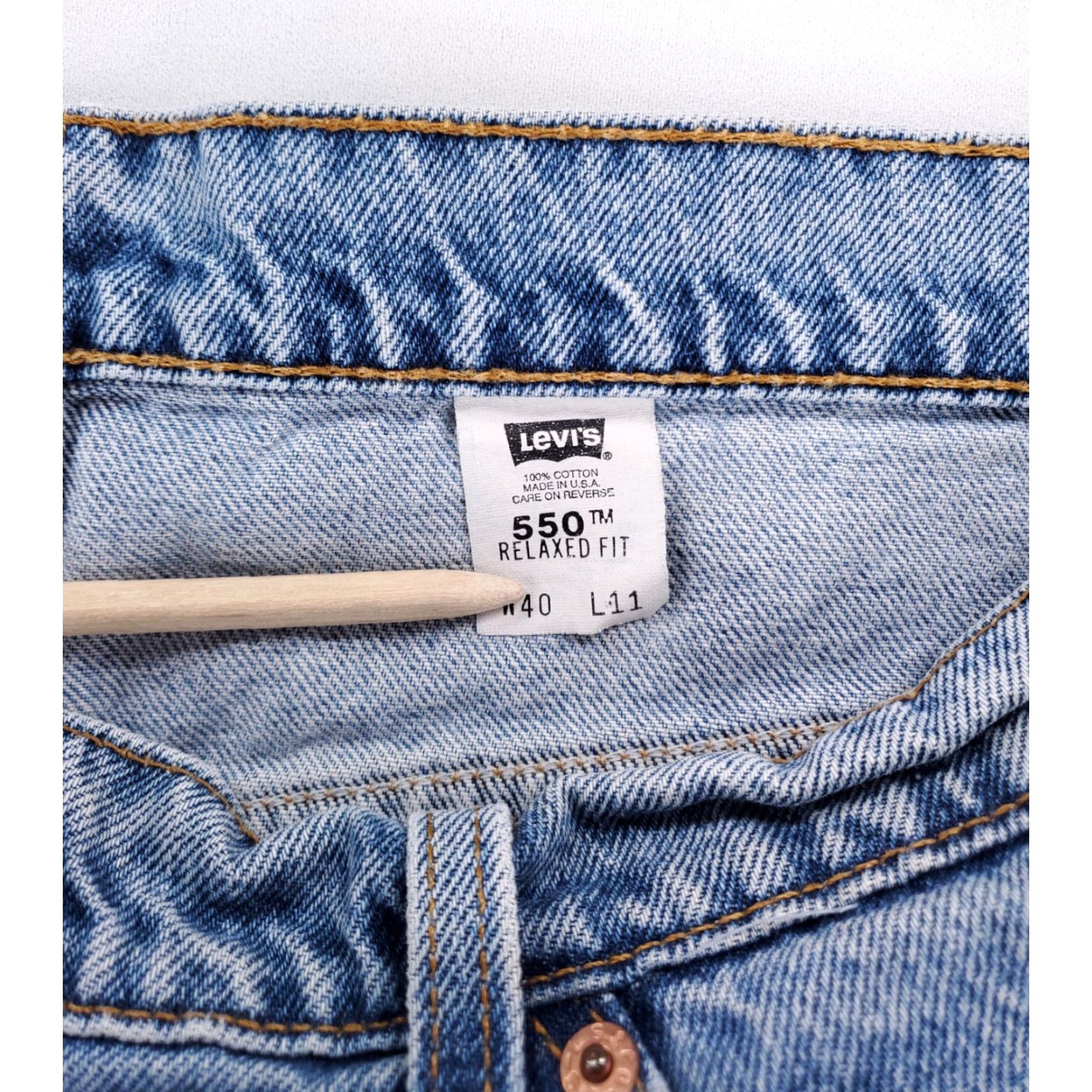 Levi's VINTAGE Levi's 550 Jean Shorts Jorts 10.5" Inseam Made USA Mens 40 (38 Actual) Blue Mens Jeans Shorts 90s VTG Size US 38 / EU 54 - 2 Thumbnail