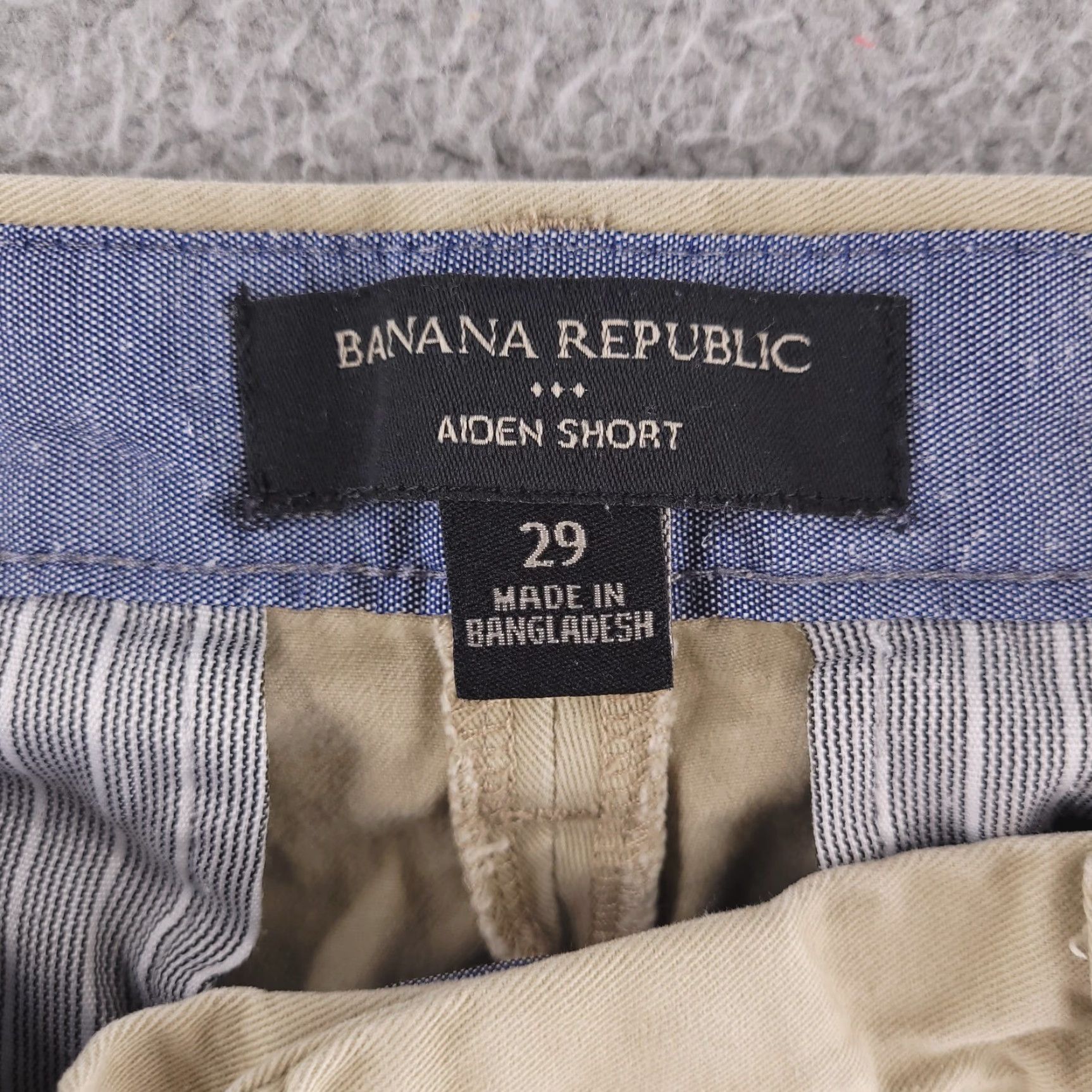 Banana Republic Banana Republic Shorts Mens 29 Chino Beige Tan Flat Front 9" Inseam Casual Cotton Solid Modern 9" Inseam Mens Size US 29 - 3 Thumbnail