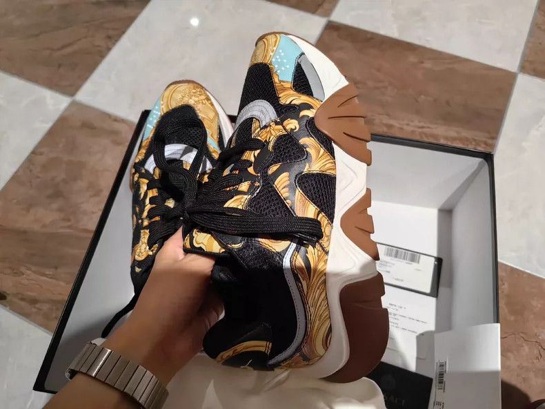 Versace Versace Black and gold color-blocked casual shoes Size US 7 / EU 40 - 1 Thumbnail