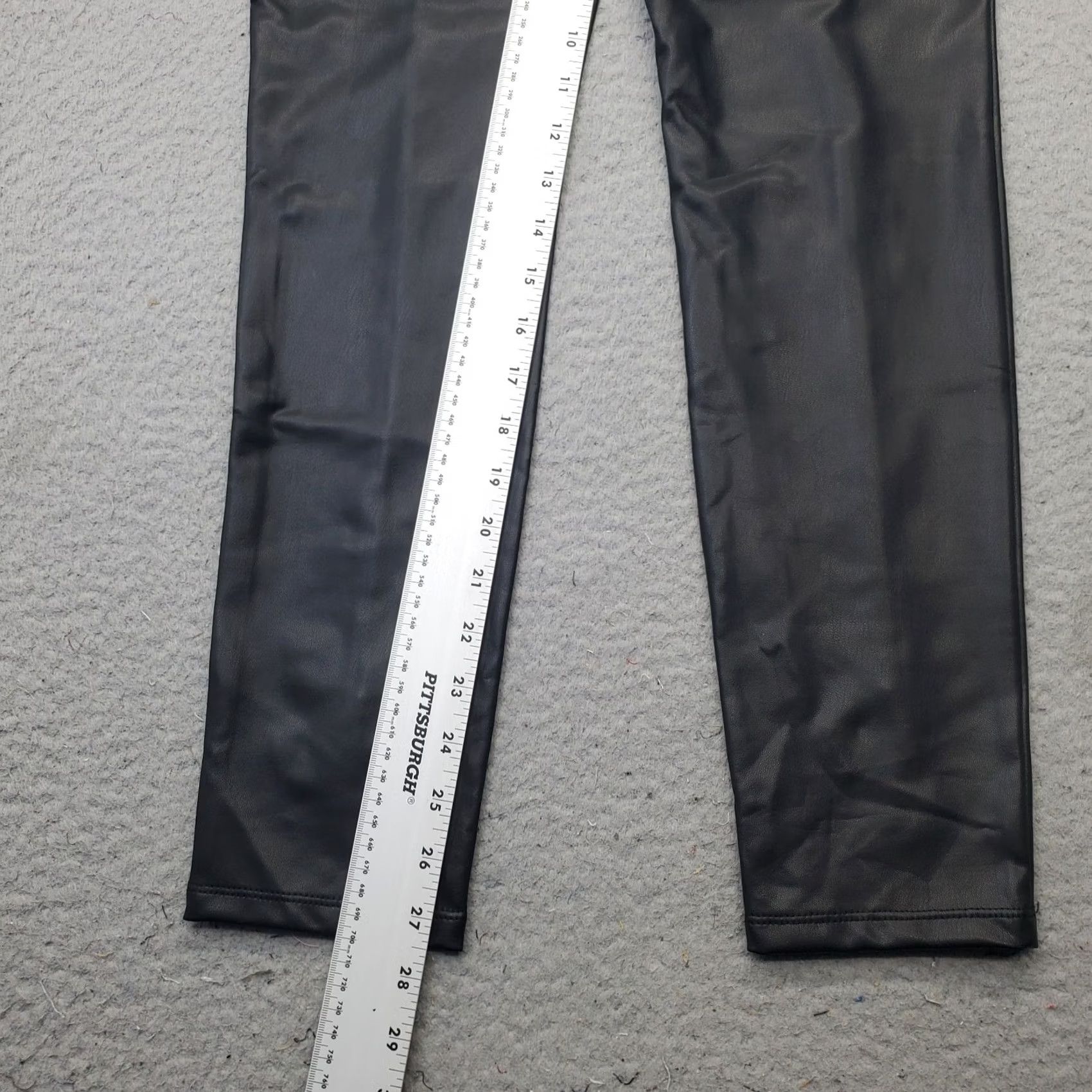 Express Express Womens Medium Black Faux Leather Pants Skinny High Waist Casual 27" Inseam Stretch Regular PAR Size 32" / US 10 / IT 46 - 4 Thumbnail