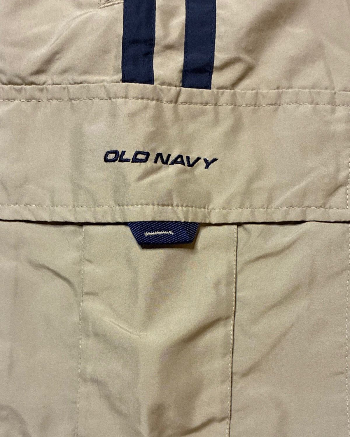 Old Navy Vintage Y2K Old Navy Men’s Nylon Cargo Shorts Waist 32 Size US 32 / EU 48 - 5 Thumbnail