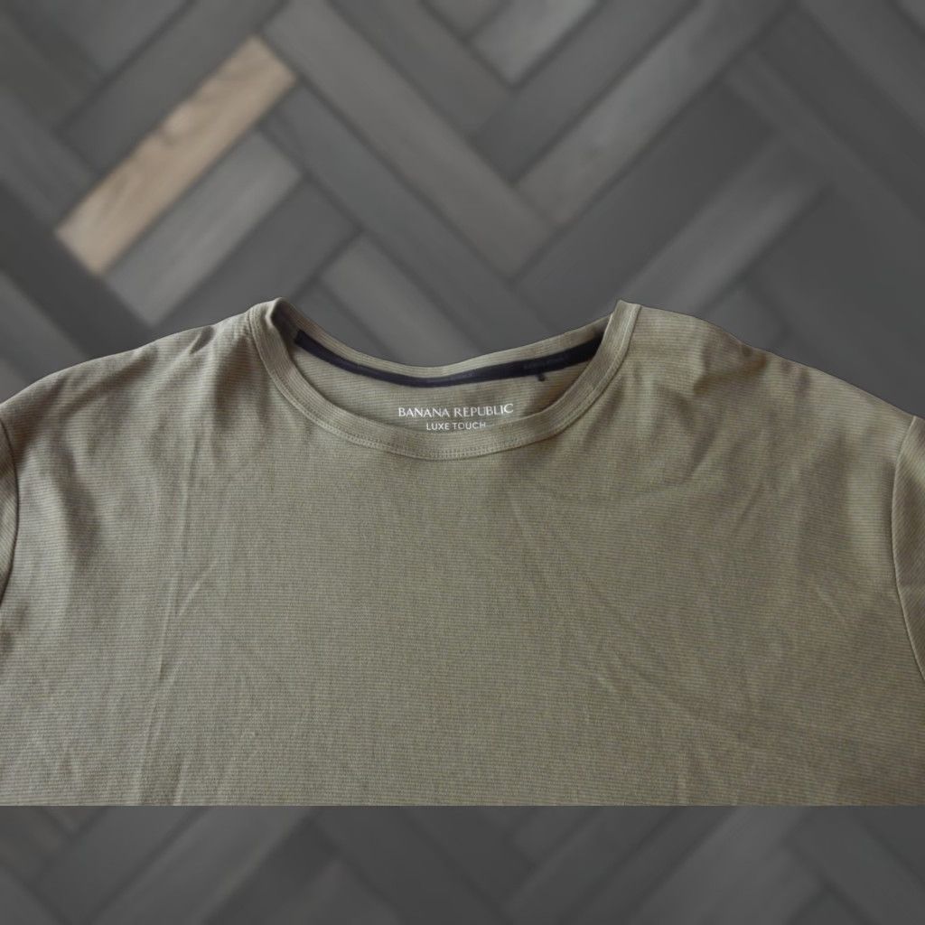 Banana Republic Banana Republic T-Shirt Men 2XL Green Short Sleeve Luxe Touch Cotton Mens XXL Shirt Size US XXL / EU 58 / 5 - 1 Thumbnail