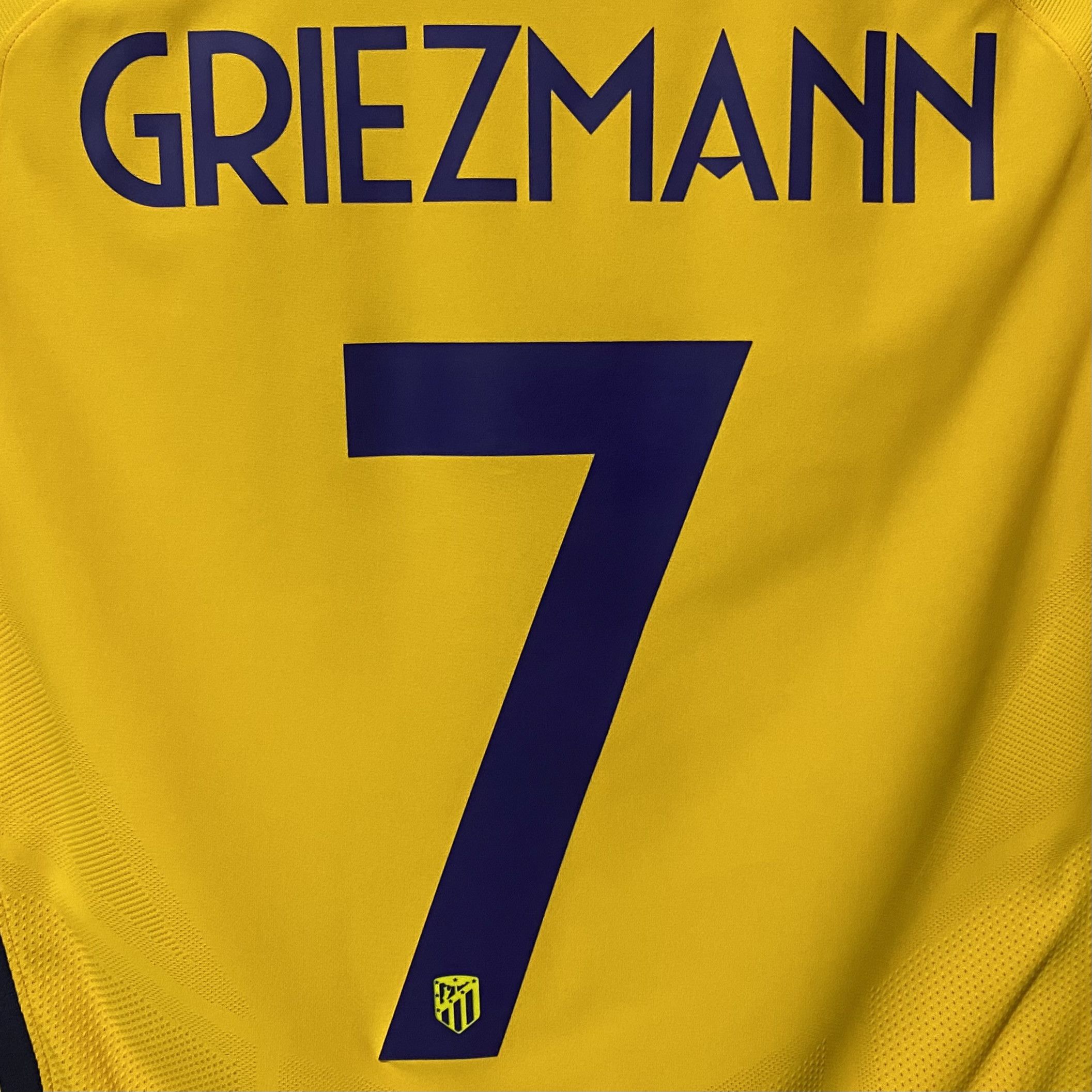 Nike Atletico Madrid 2017-2018 Away Player Issue Jersey Griezmann Size US M / EU 48-50 / 2 - 4 Thumbnail