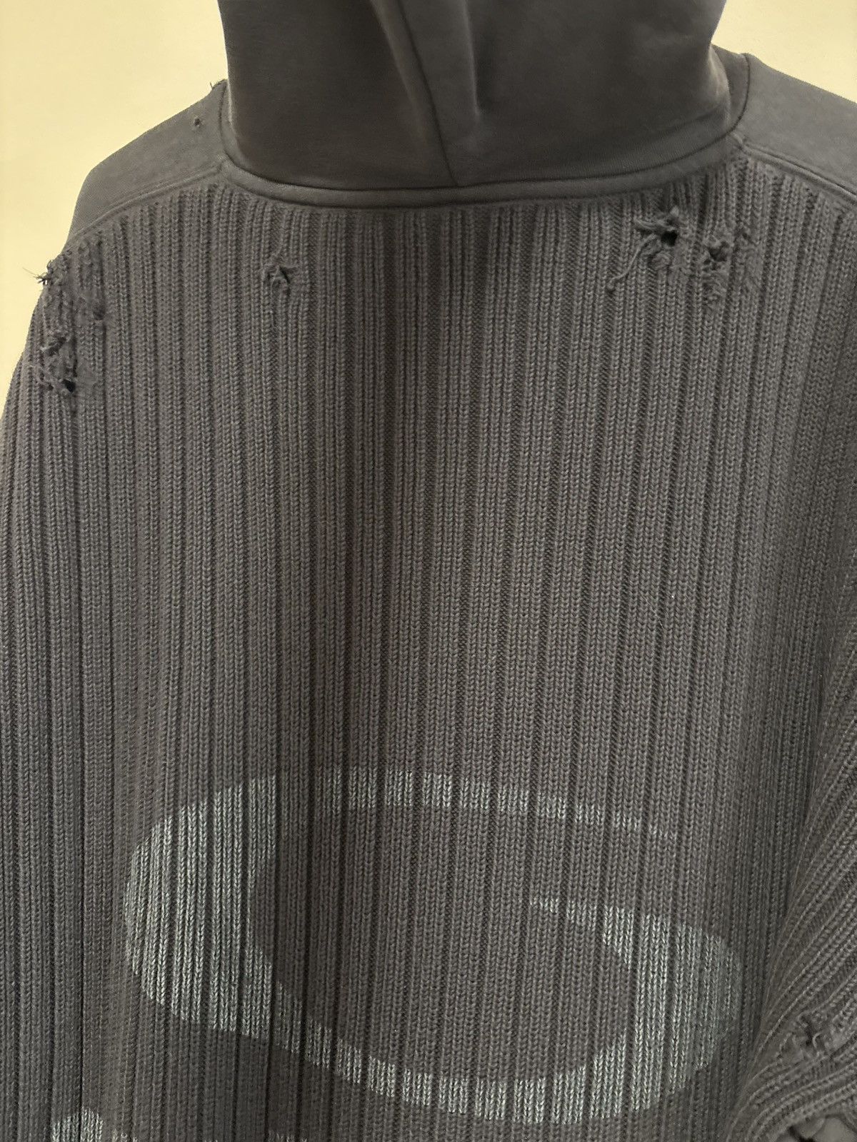 Balenciaga Patched Zip-Up Hoodie Size US M / EU 48-50 / 2 - 9 Thumbnail
