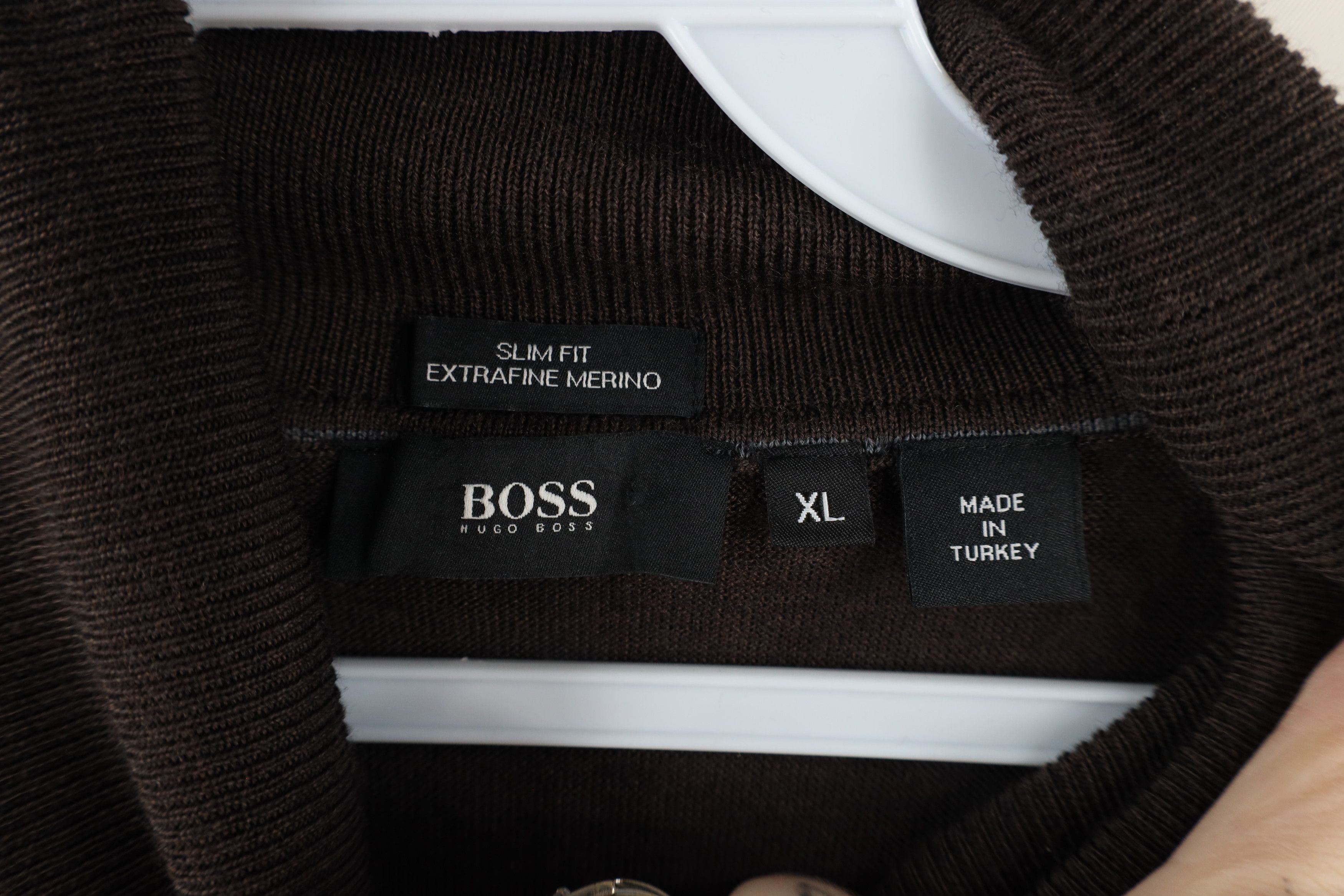 Hugo Boss × Vintage Hugo Boss Merino Wool Knit Turtleneck Sweater Brown Size US XL / EU 56 / 4 - 6 Thumbnail