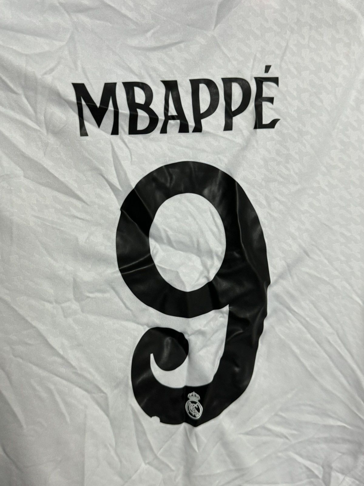 Adidas KIDS New Real Madrid 24/25 Home Mbappe Football Jersey Size US XS / EU 42 / 0 - 3 Thumbnail