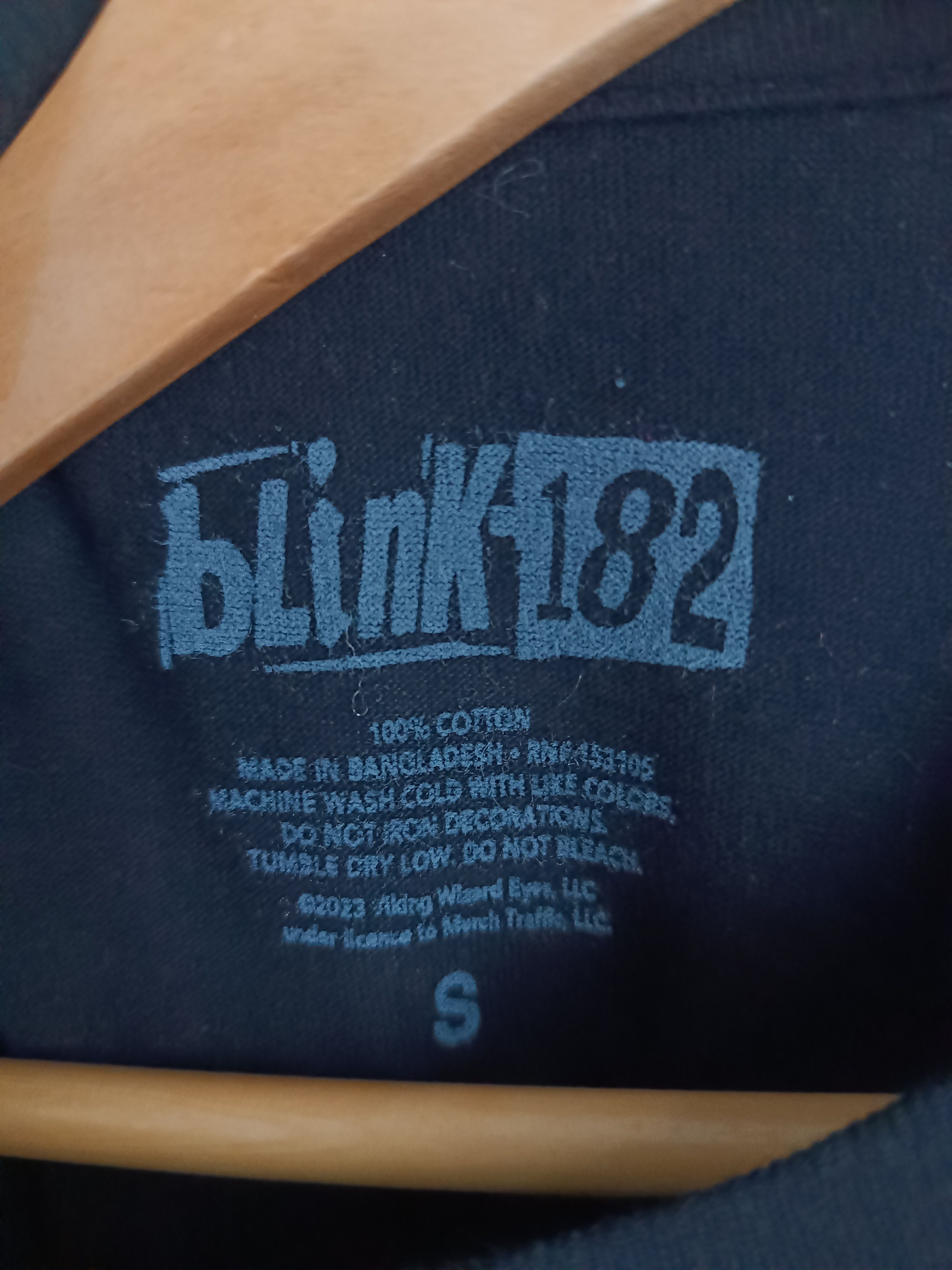 Band Tees VINTAGE BLINK 182 CLASSIC LOGO TEE poppunk sum 41 greenday Size US M / EU 48-50 / 2 - 7 Thumbnail