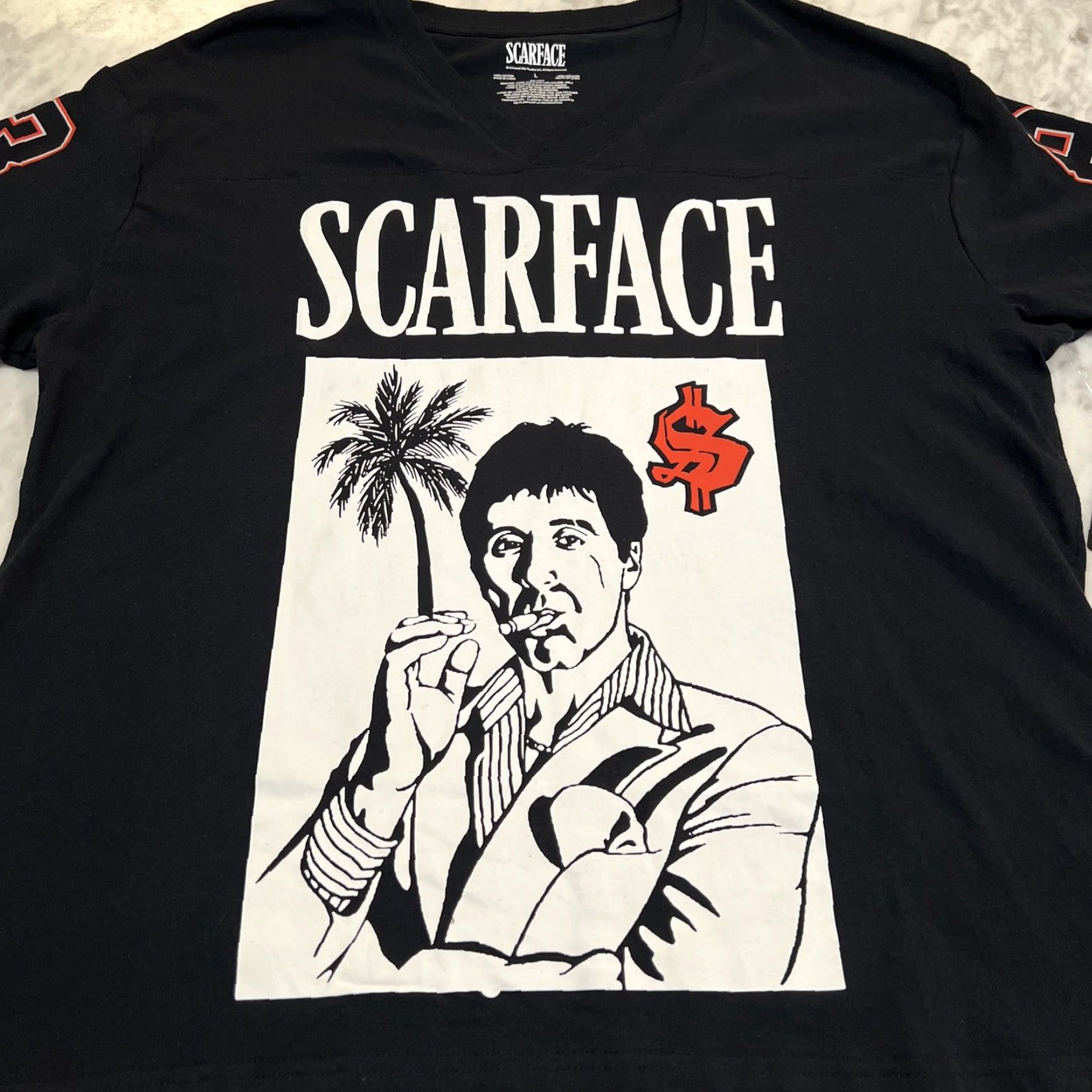 Vintage Scarface Tony Montana Graphic T-Shirt Men L ‘83 On Sleeves Miami Back NWT Size US L / EU 52-54 / 3 - 3 Thumbnail