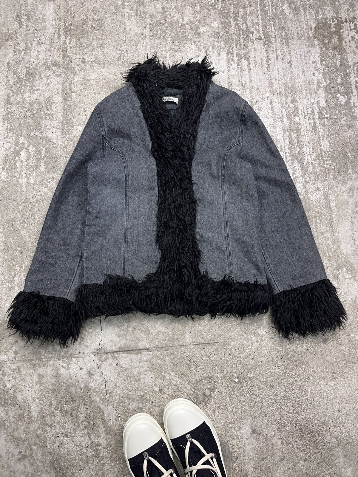 Vintage CRAZY AVANTGARDE DENIM + ECO FUR FADED COAT JACKET - 2277 Size US M / EU 48-50 / 2 - 2 Thumbnail