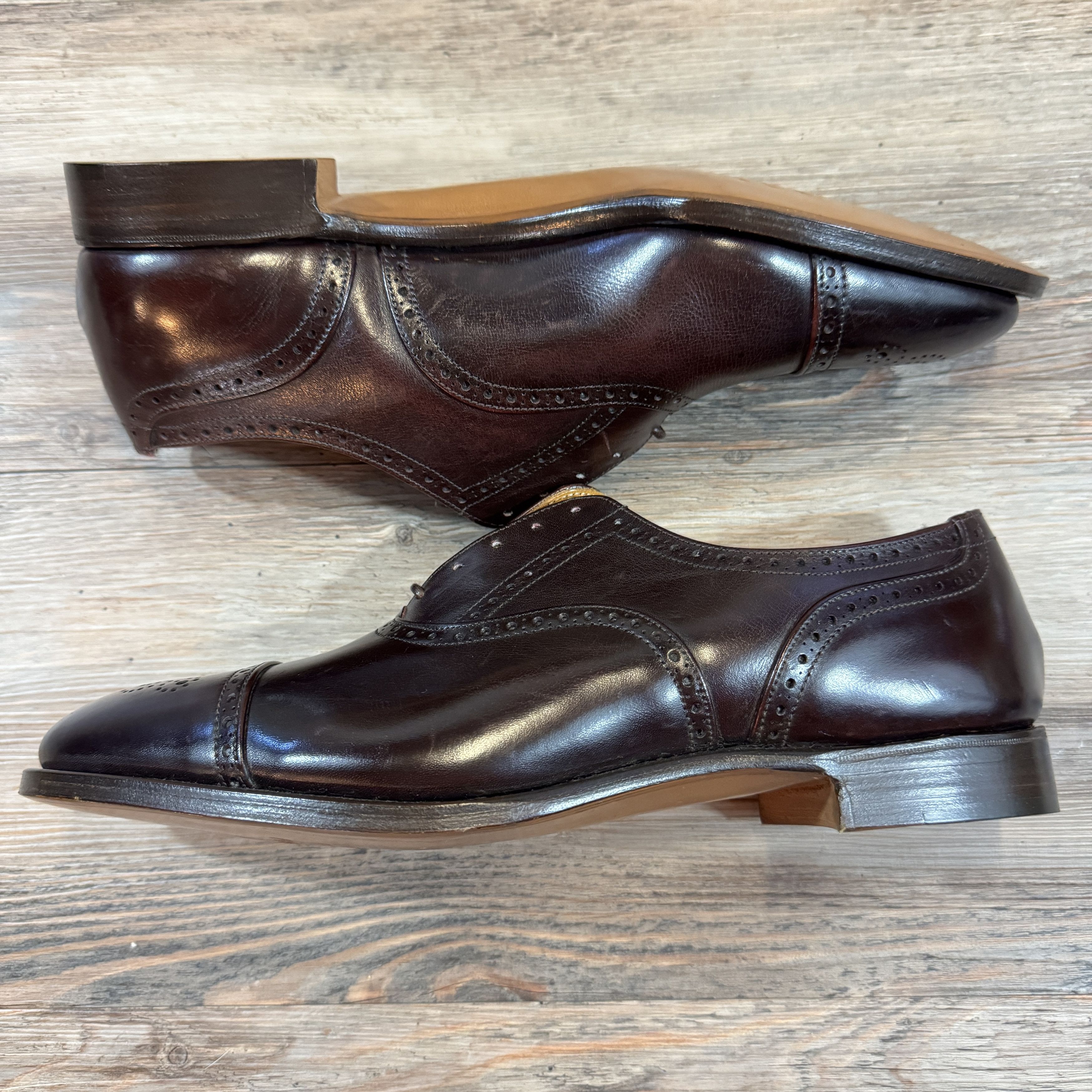 Tricker's × Vintage Vintage Deadstock KENSINGTON TOECAP OXFORD CITY SHOE Size US 9 / EU 42 - 4 Thumbnail