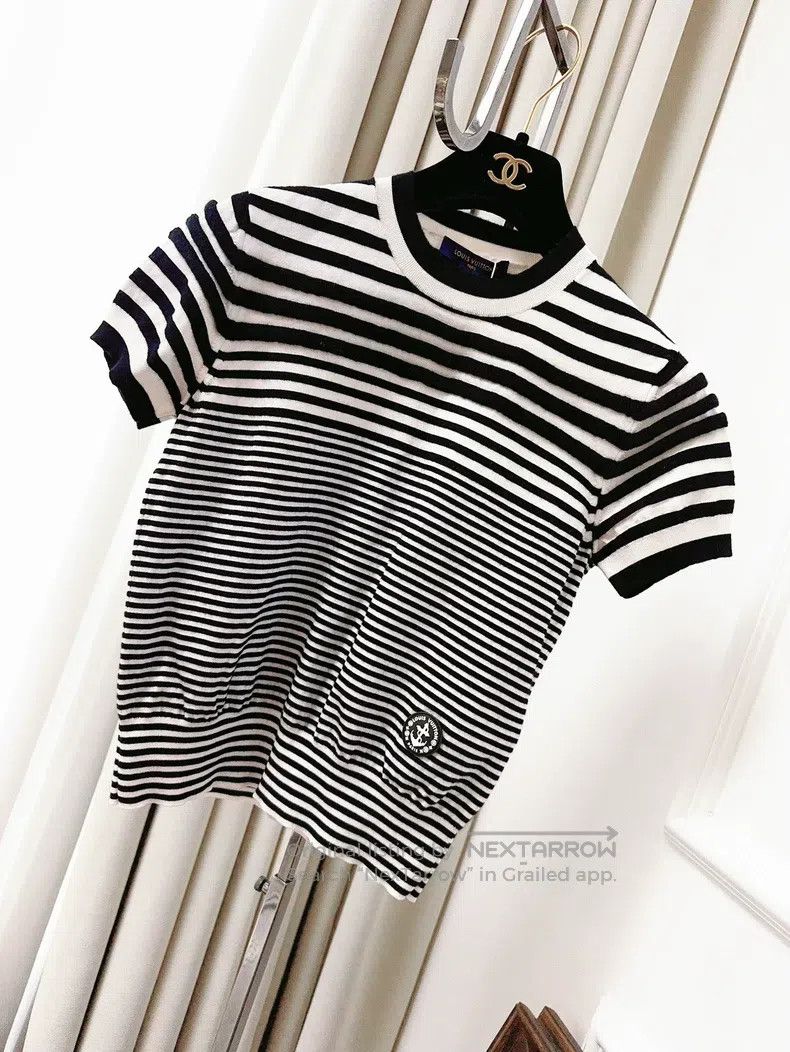 Louis Vuitton Louis Vuitton Black and white striped short sleeves Size L / US 10 / IT 46 - 1 Thumbnail