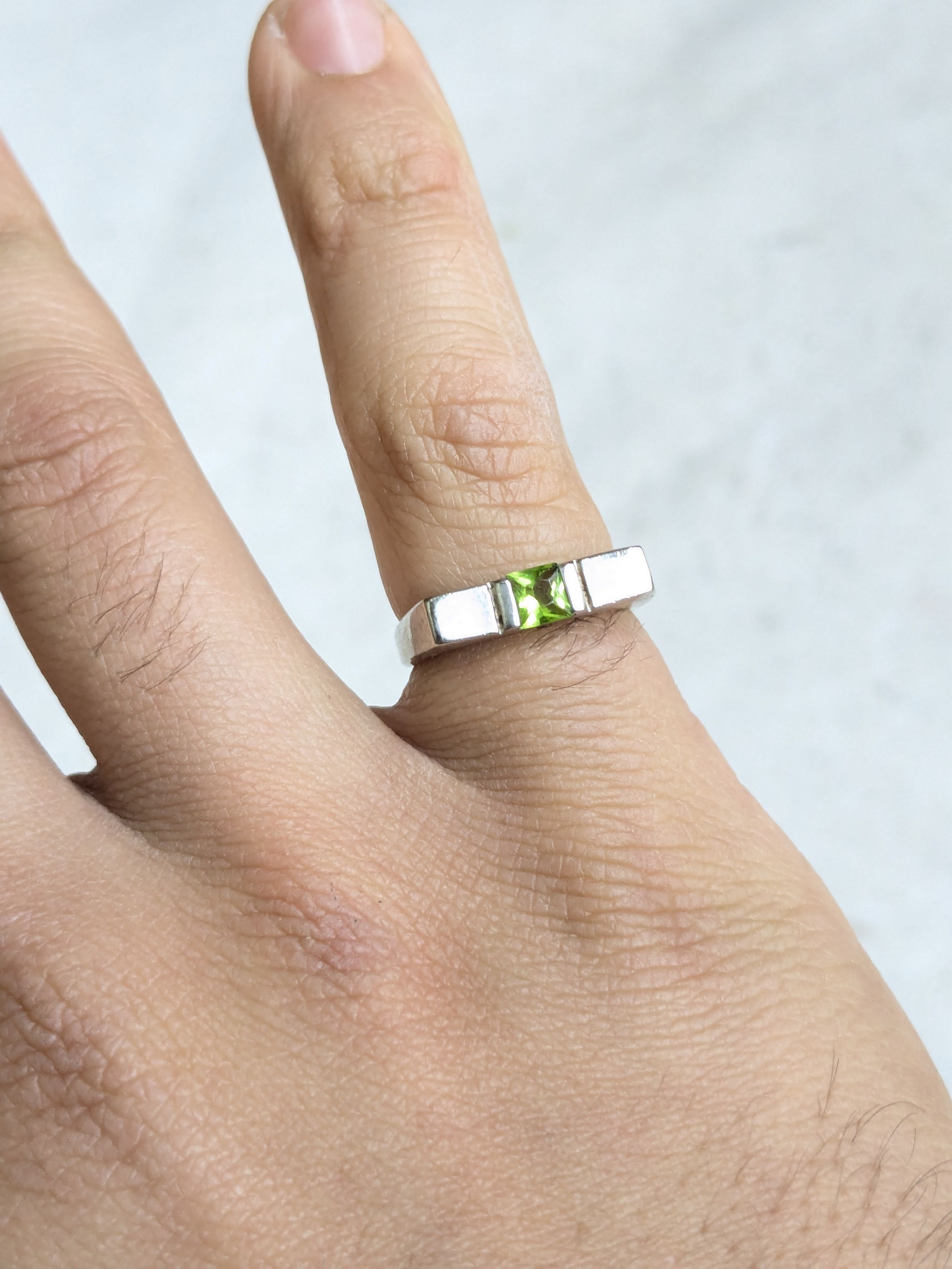 Vintage Vintage Sterling Silver Ring Green Peridot 5.75 Size ONE SIZE - 6 Thumbnail