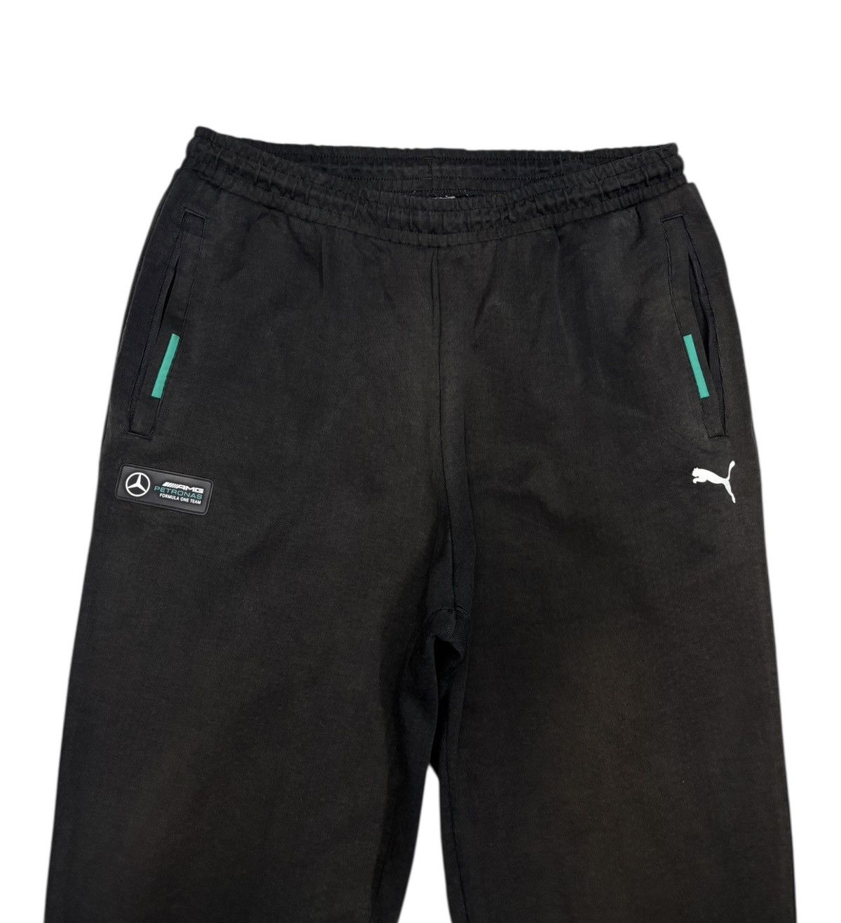 Mercedes-Benz × Puma 🔥PUMA AMG PETRONAS FORMULA ONE TEAM F1 JOGGER PANTS Size US 34 / EU 50 - 3 Thumbnail