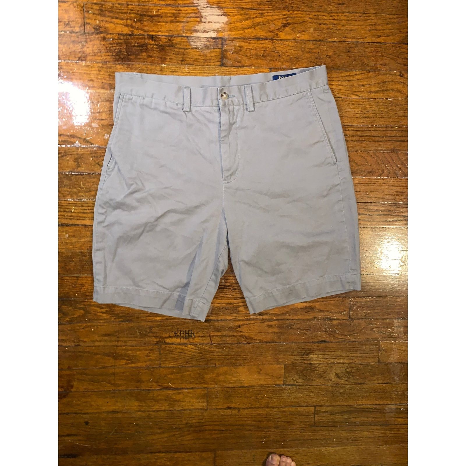 Polo Ralph Lauren Polo Ralph Lauren Light Gray Chino Shorts Men’s Size 34 Size US 34 / EU 50 - 1 Thumbnail