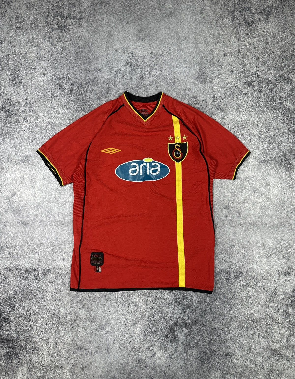 Umbro Vintage Umbro Galatasaray Soccer Jersey Blokecore Rare S Size US S / EU 44-46 / 1 - 1 Thumbnail