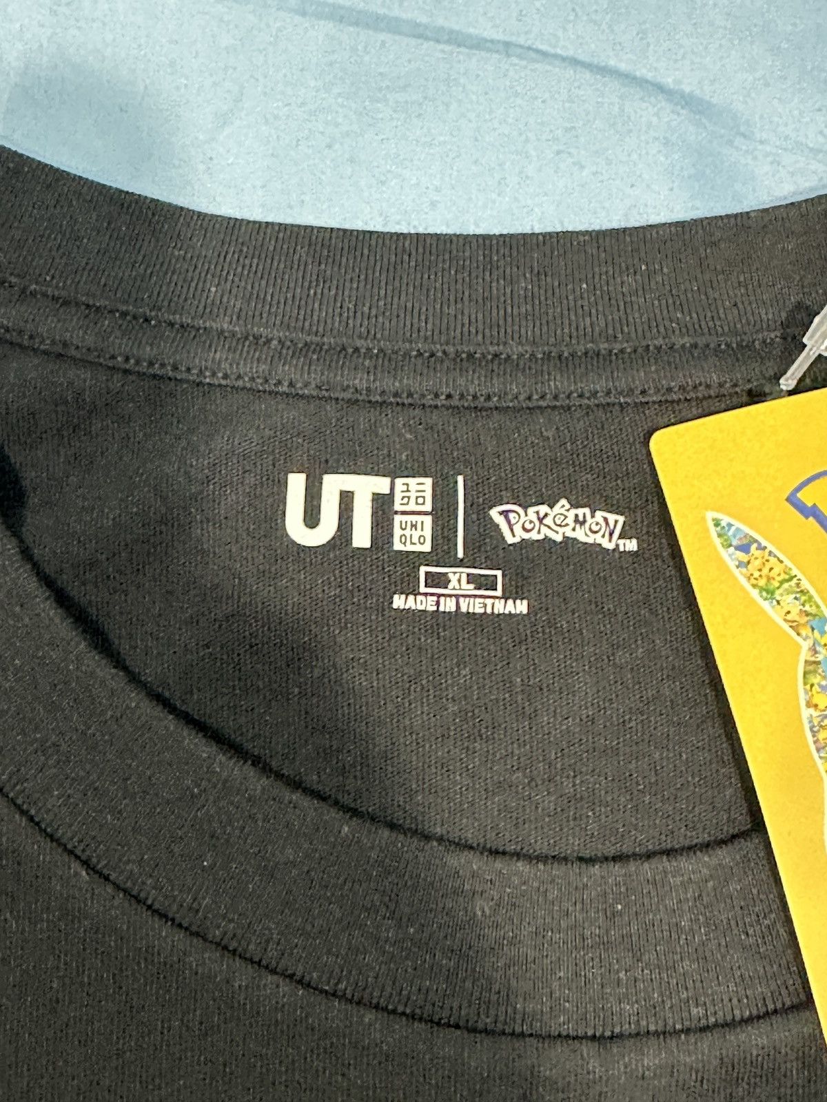 Uniqlo SZ XL US SIZE UNIQLO UT x Pokémon Pikachu Black T-Shirt Size US XL / EU 56 / 4 - 4 Thumbnail