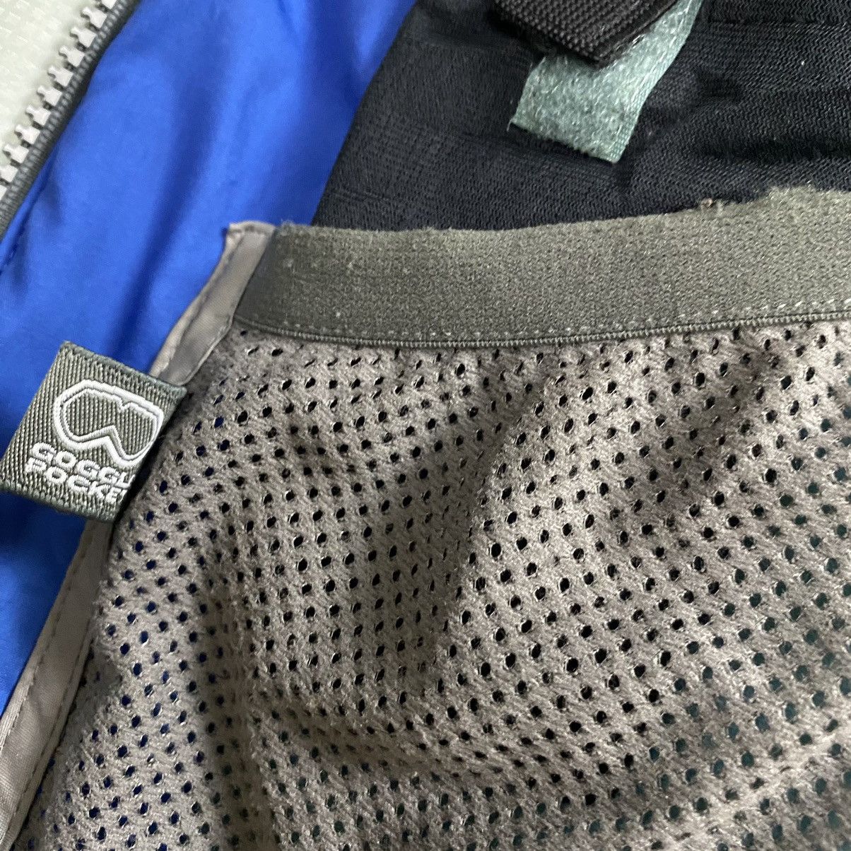 Descente Vintage Y2k descente ski jacket Size US M / EU 48-50 / 2 - 15 Thumbnail