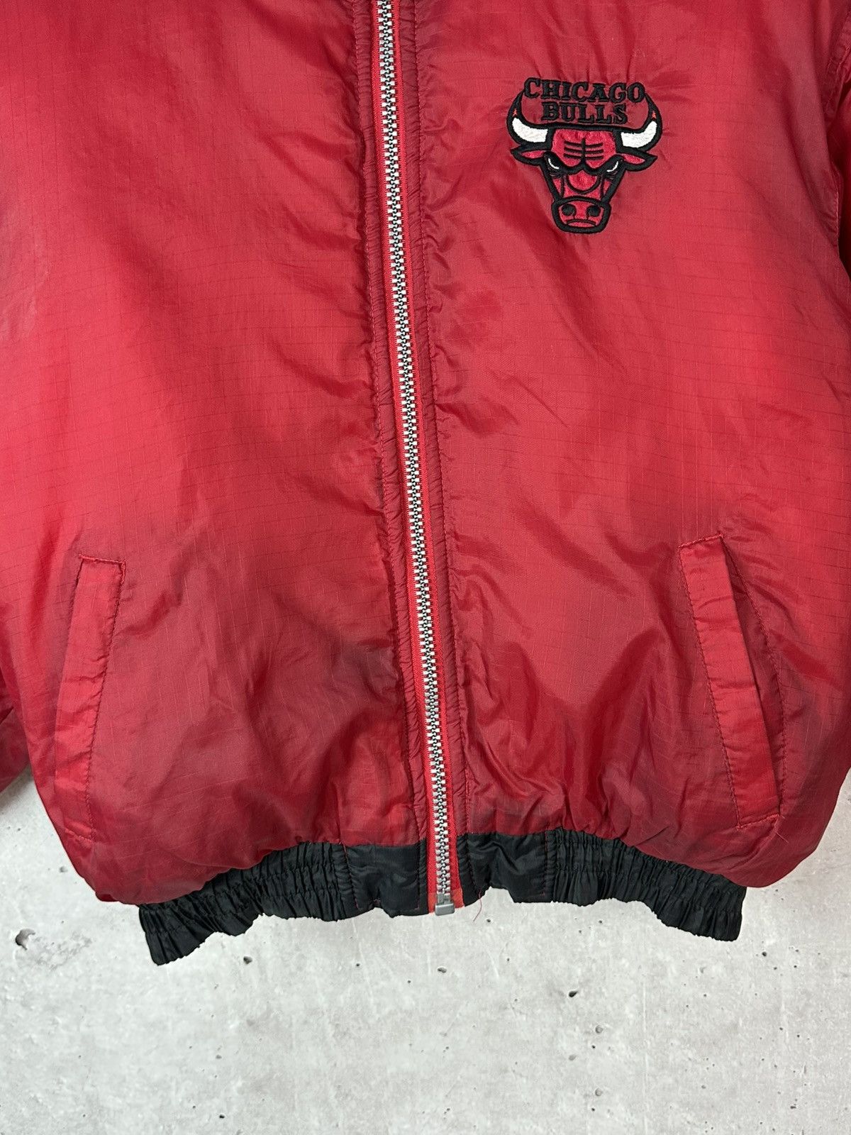 NBA Vintage Chicago Bulls NBA Pro Player Big Logo Puffer Jacket Size US S / EU 44-46 / 1 - 20 Thumbnail