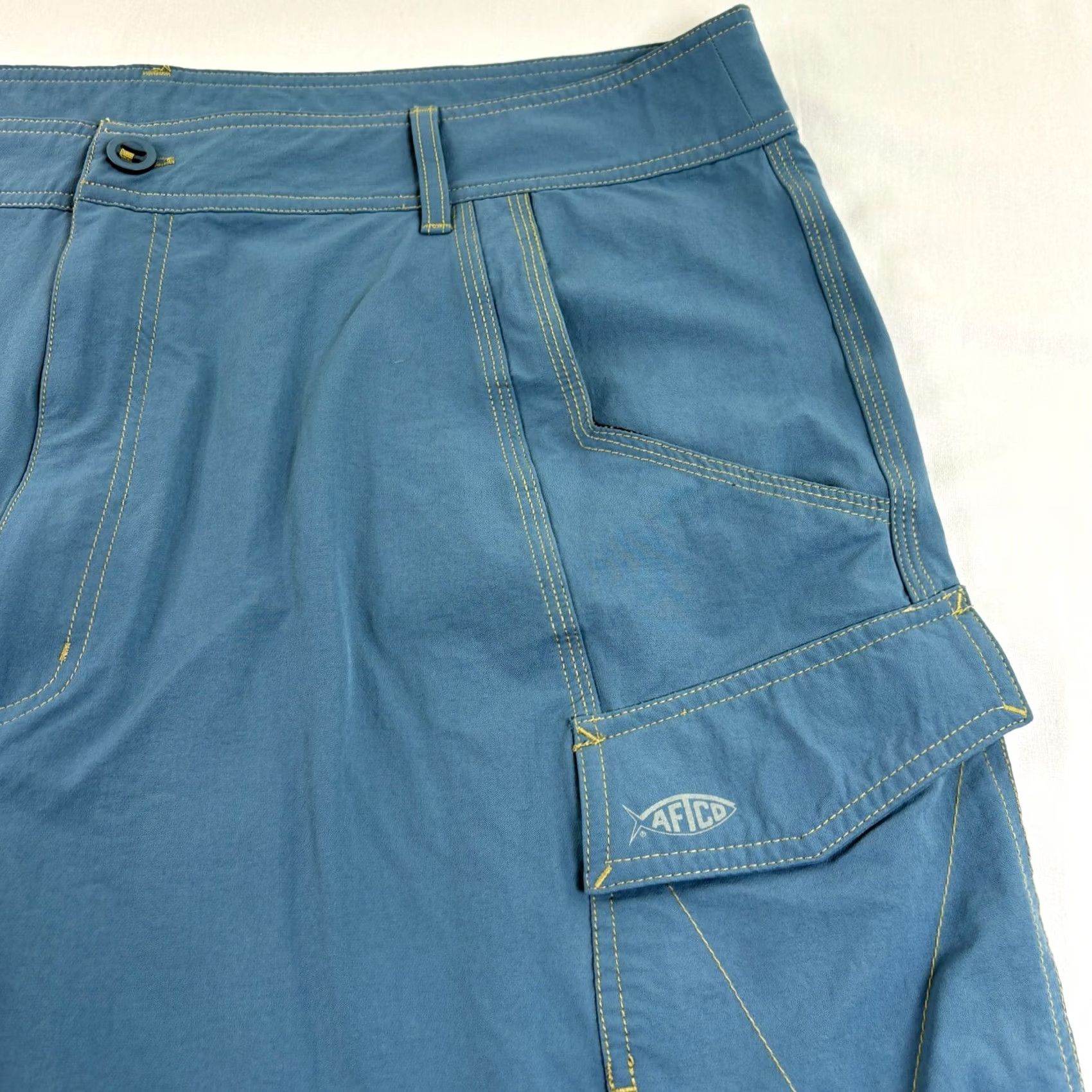 Vintage AFTCO Shorts Mens Size 42 Blue Cargo Stealth Fishing Performance Stretch Regular Cargo Size US 42 / EU 58 - 2 Thumbnail