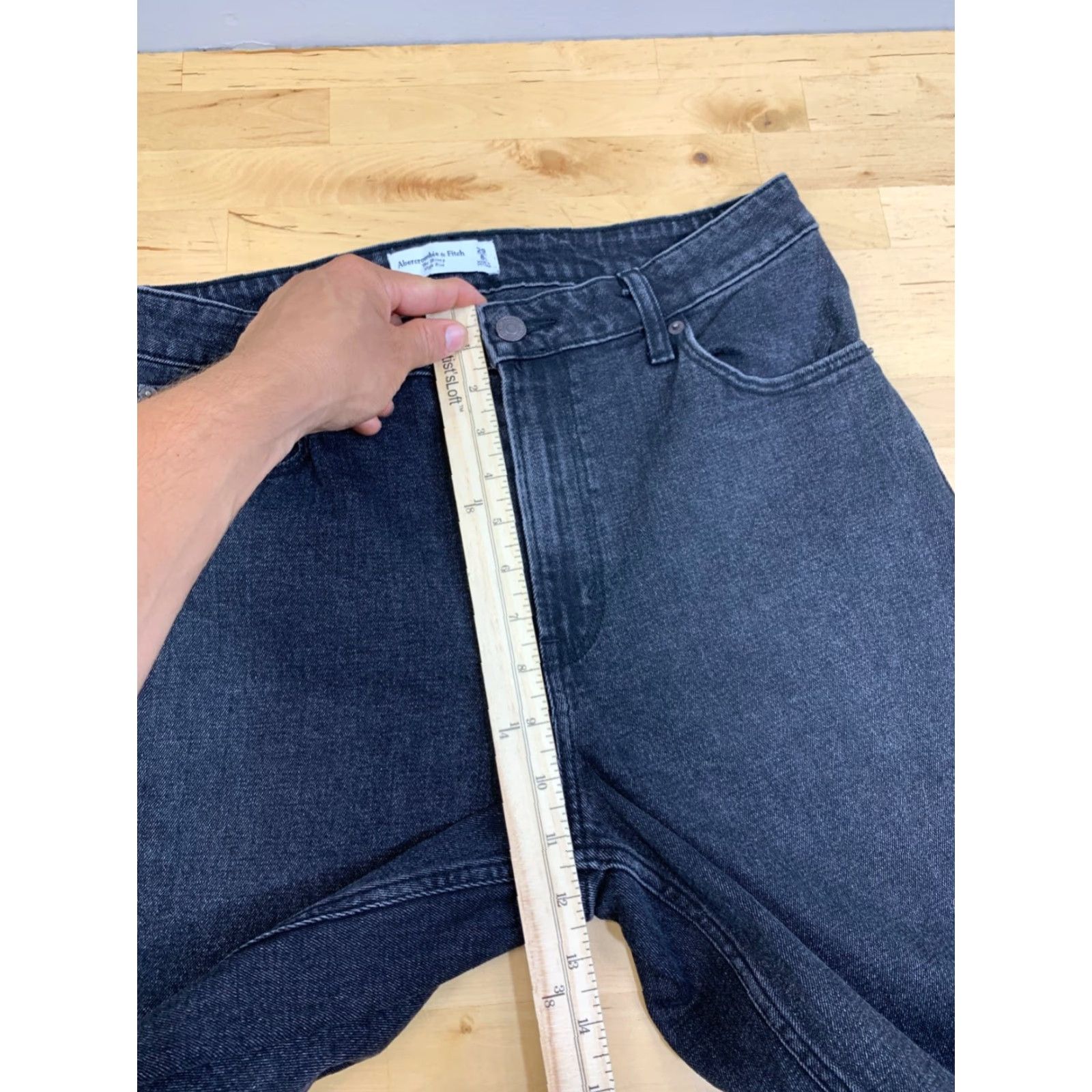Abercrombie & Fitch Abercrombie & Fitch Skinny High Rise jeans Curve Love Womens 29/8L Black 11954 Jeans Vintage? No (adjust: Vintage: No) Size 29" - 6 Thumbnail