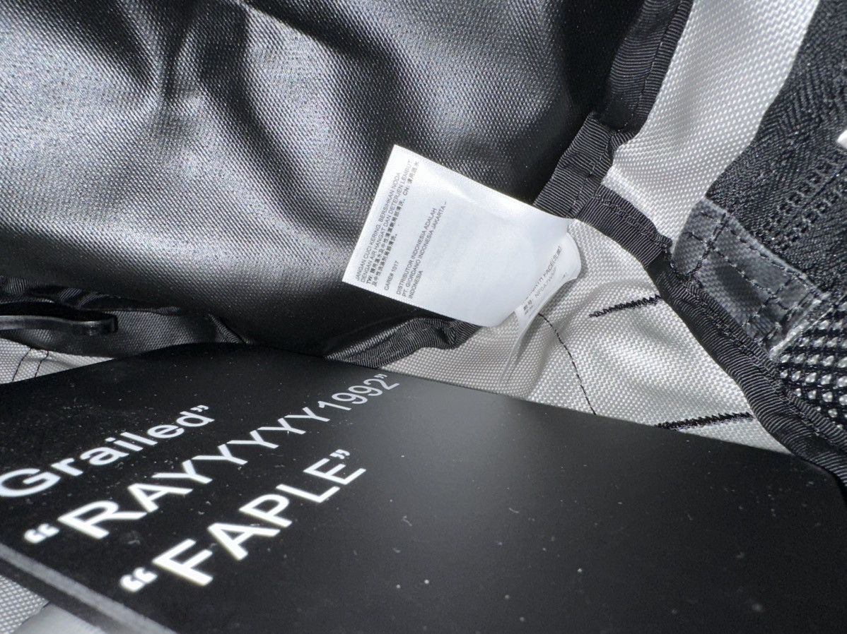 Kaws × The North Face Kaws x The North Face Basecamp Duffel Size ONE SIZE - 18 Thumbnail