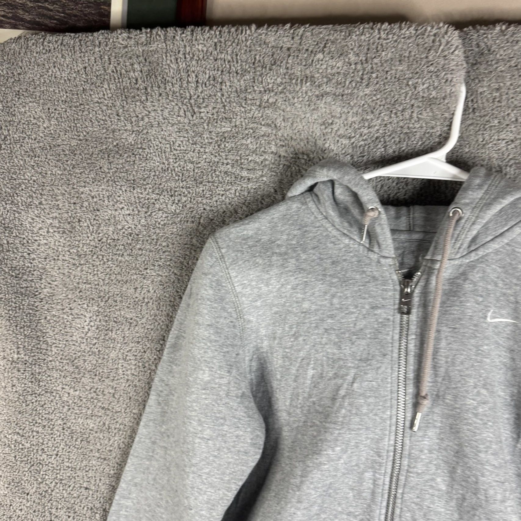 Nike Nike Hoodie Mens Small Gray Full Zip Fleece Sweatshirt Swoosh Logo Regular Fit Size US S / EU 44-46 / 1 - 5 Thumbnail