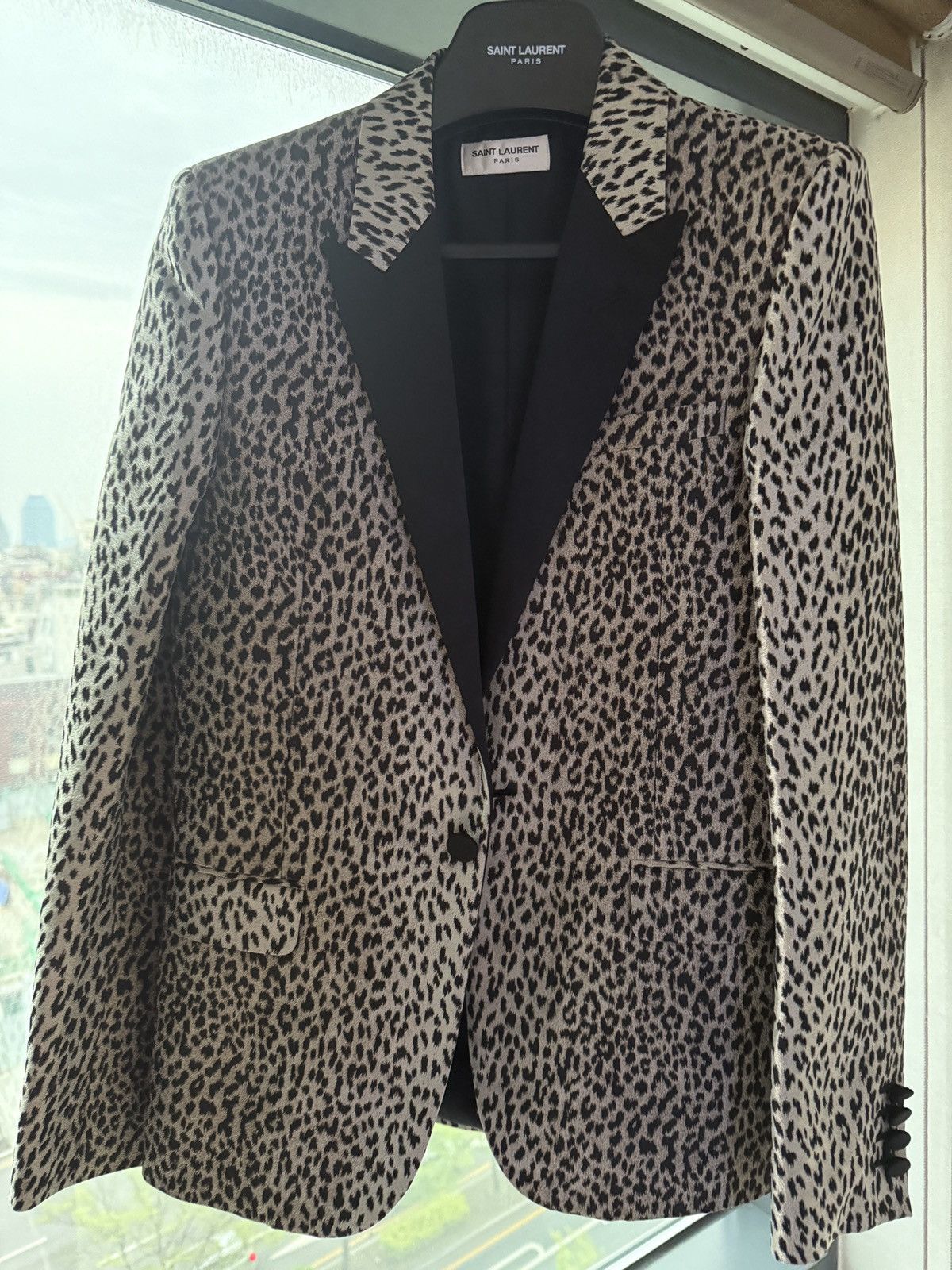 Saint Laurent Paris Saint laurent leopard blazer Size US S / EU 44-46 / 1 - 1 Thumbnail