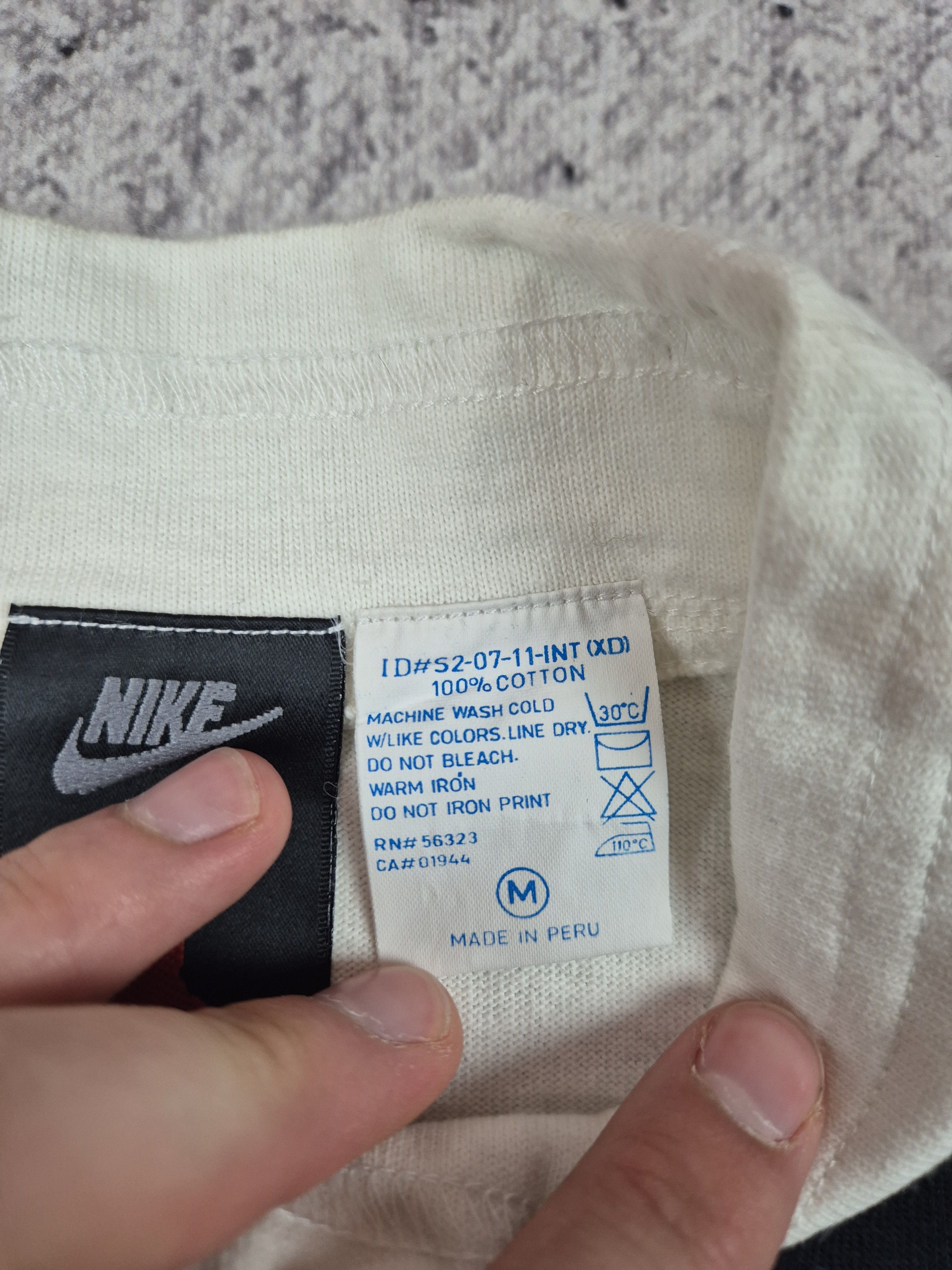 Jordan Brand Vintage Jordan Air Nike T-shirt 90s Size US M / EU 48-50 / 2 - 3 Thumbnail