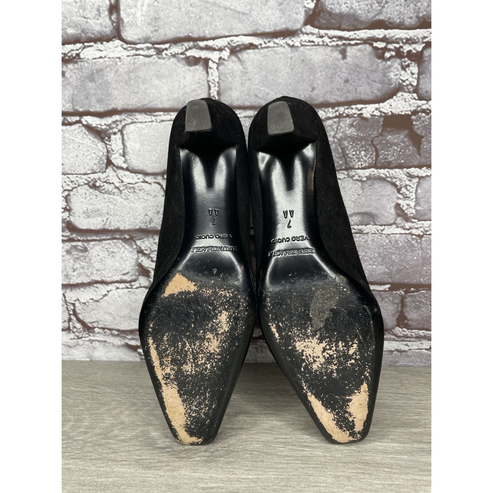 Bruno Magli Bruno Magli Vero Cuoio Black Suede Leather Diamond VTG Heels Size US 7 / IT 37 - 15 Thumbnail