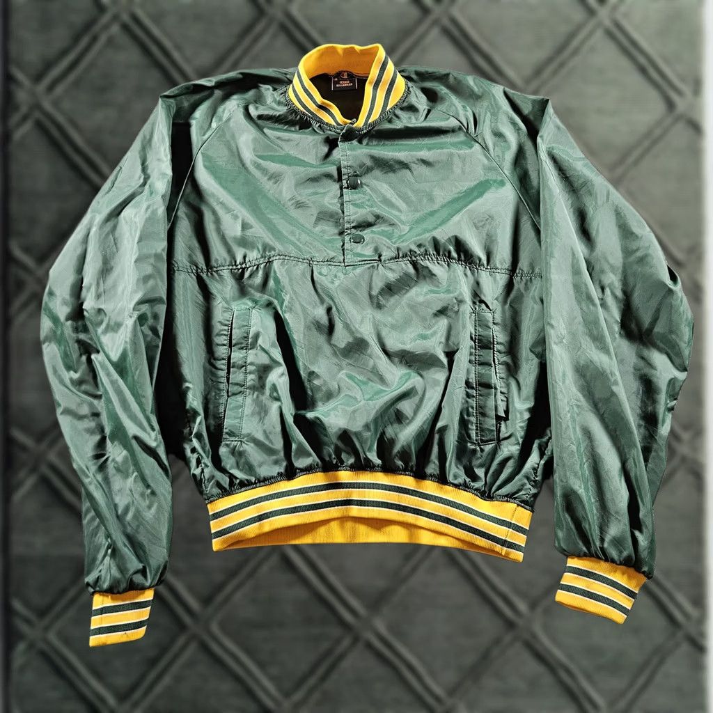 Champion Vintage Champion Jacket Men Large Green Nylon Pullover Windbreaker USA 80s Size US L / EU 52-54 / 3 - 1 Thumbnail