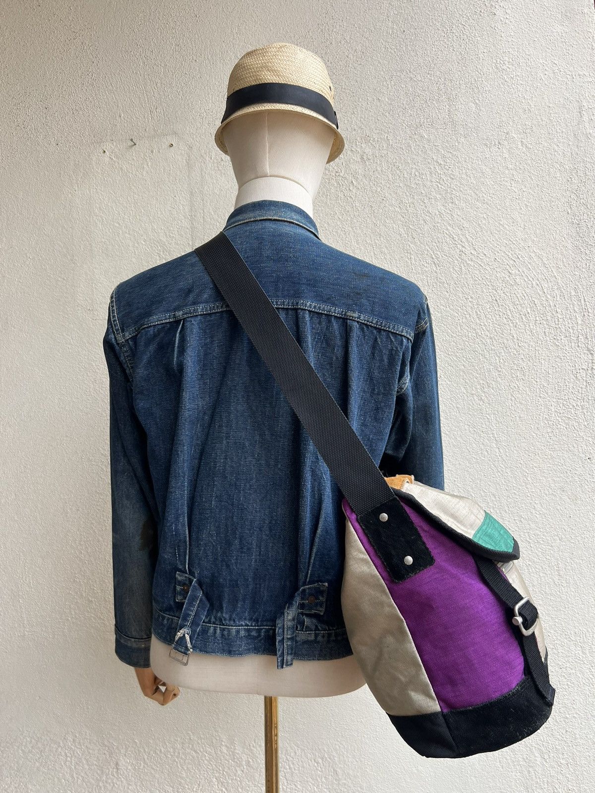Leather × MasterPiece Vintage Masterpiece Japan Nylon Leather Messenger Bag Size ONE SIZE - 3 Thumbnail